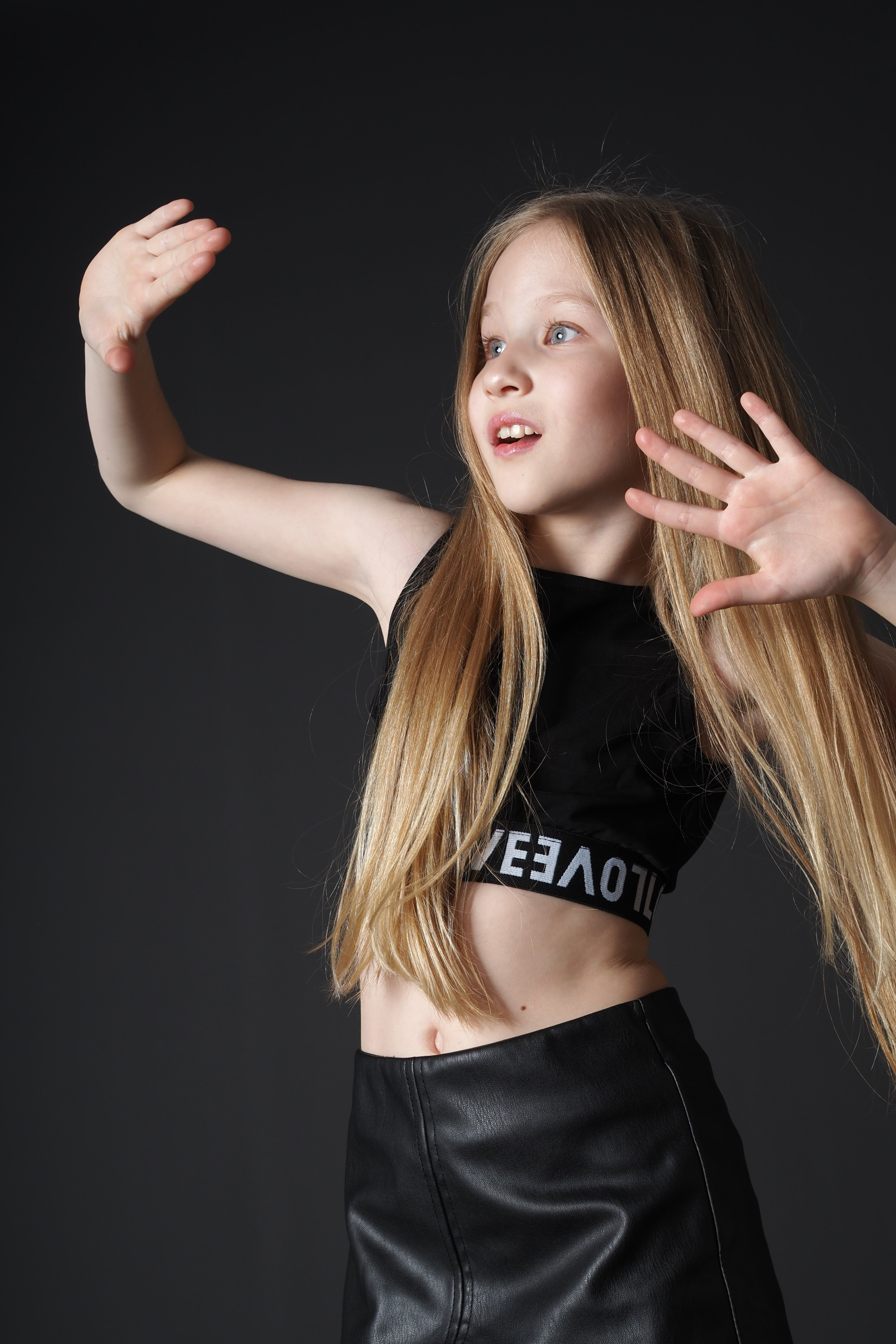 Модель для предметной съемки Ева Д. Н.Н.| Sale Easy