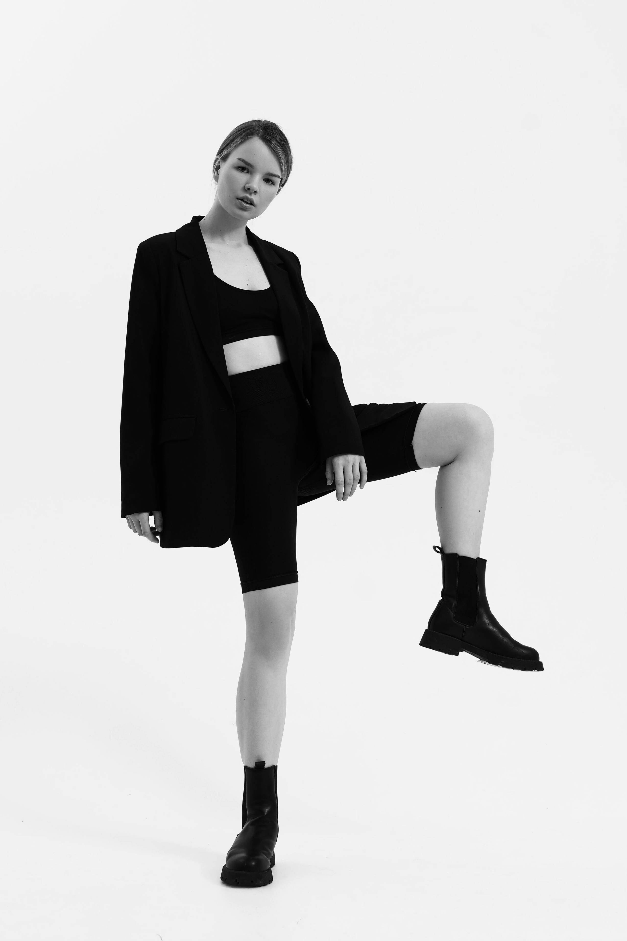 Модель для предметной съемки Евгения А. Москва| Sale Easy