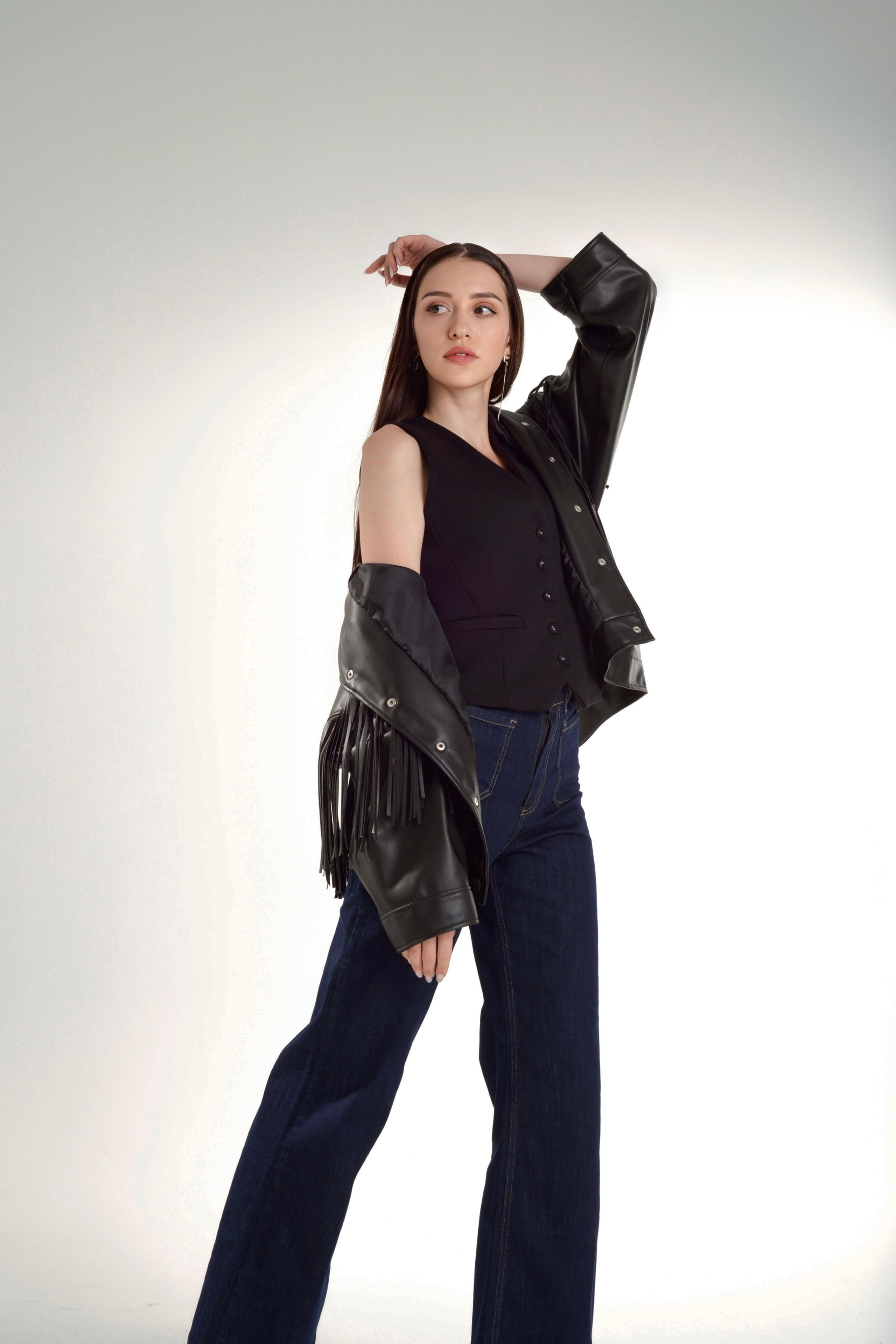 Модель для предметной съемки Юлия А. Н.Новгород| Sale Easy