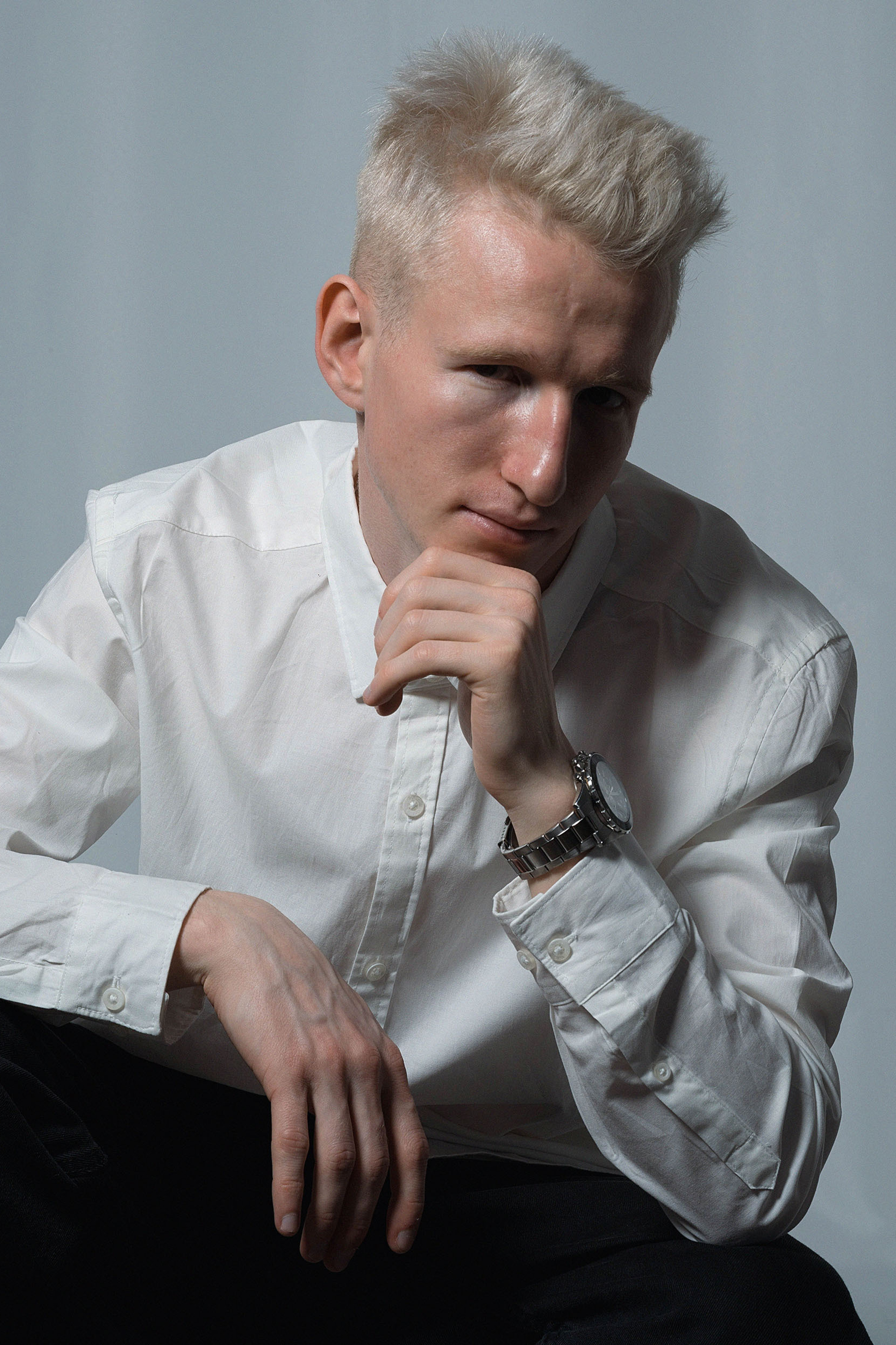 Модель для предметной съемки  Максим Б Сочи| Sale Easy