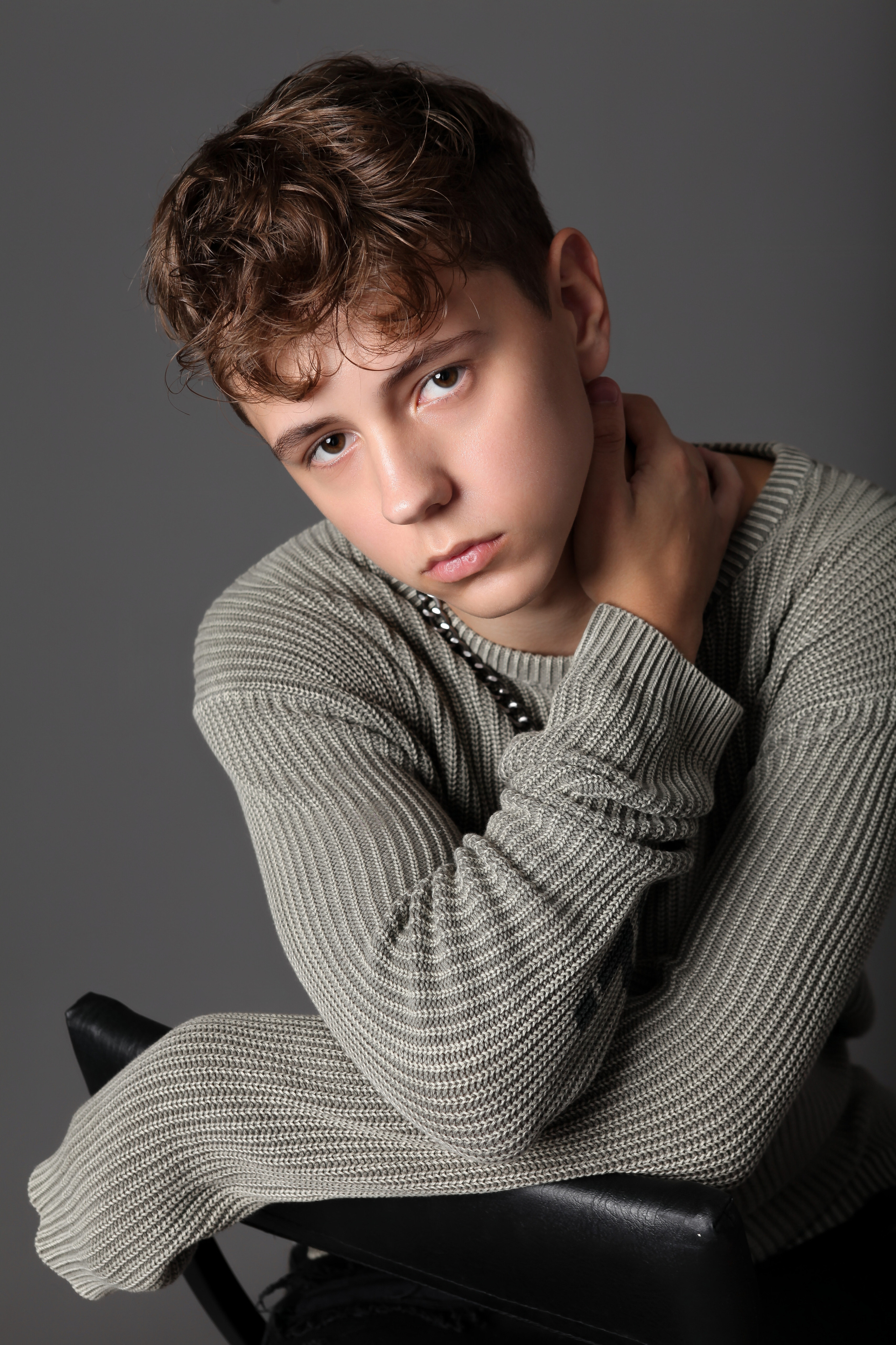 Модель для предметной съемки Даниил Д Новосибирск| Sale Easy