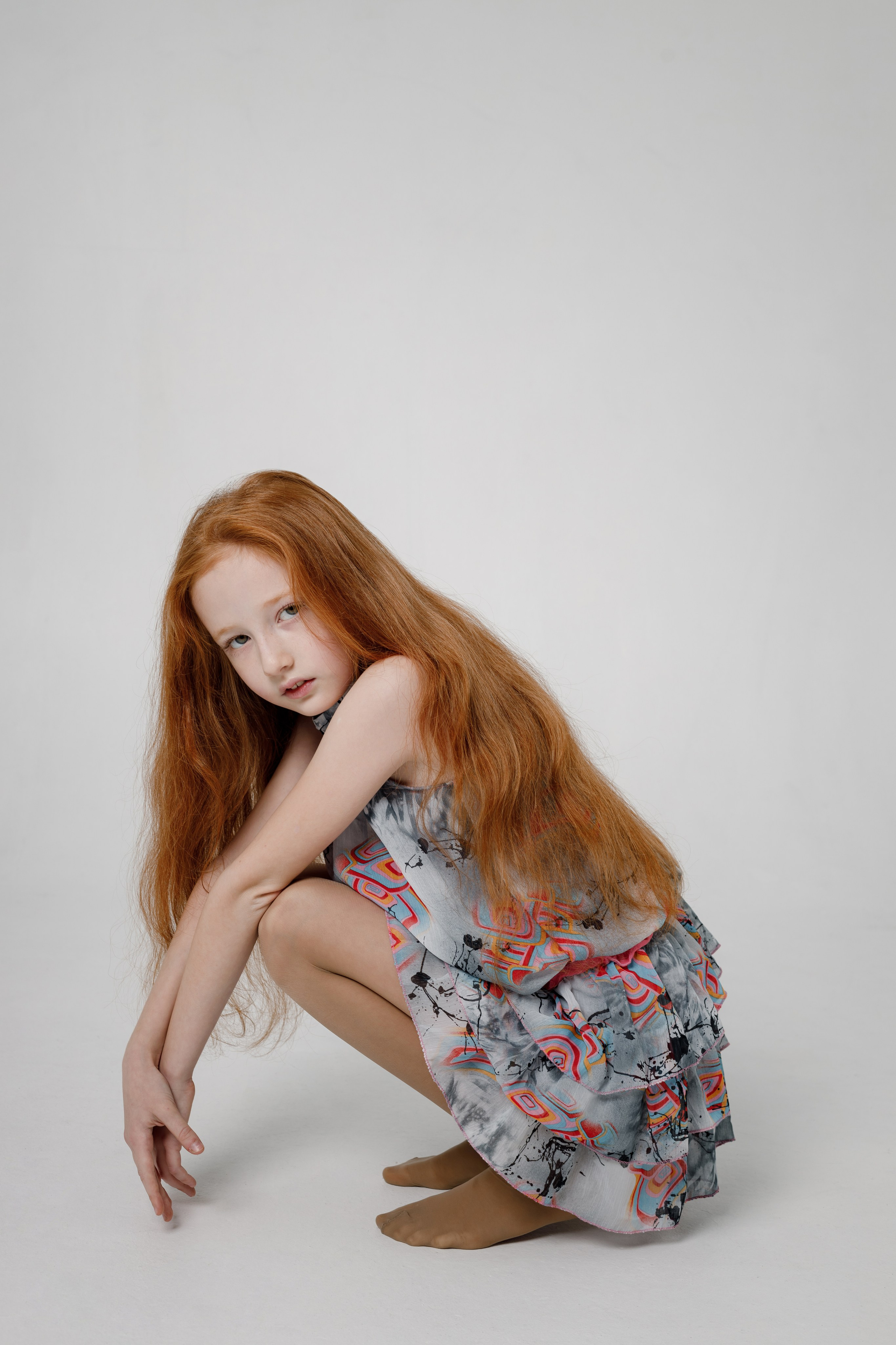 Модель девочка для предметной съемки Мия А Казань| Sale Easy