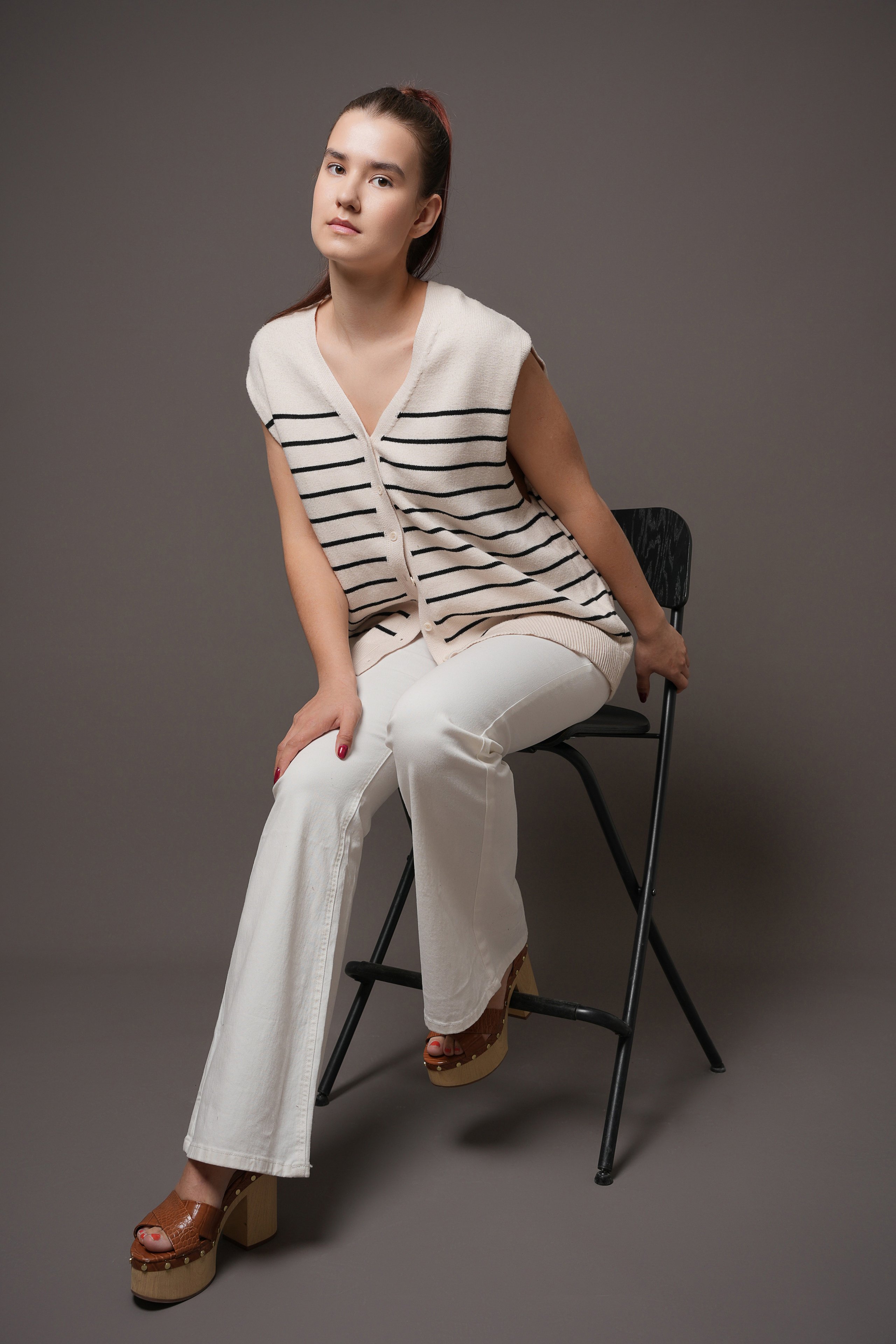 Модель для предметной съемки Элина А Казань| Sale Easy