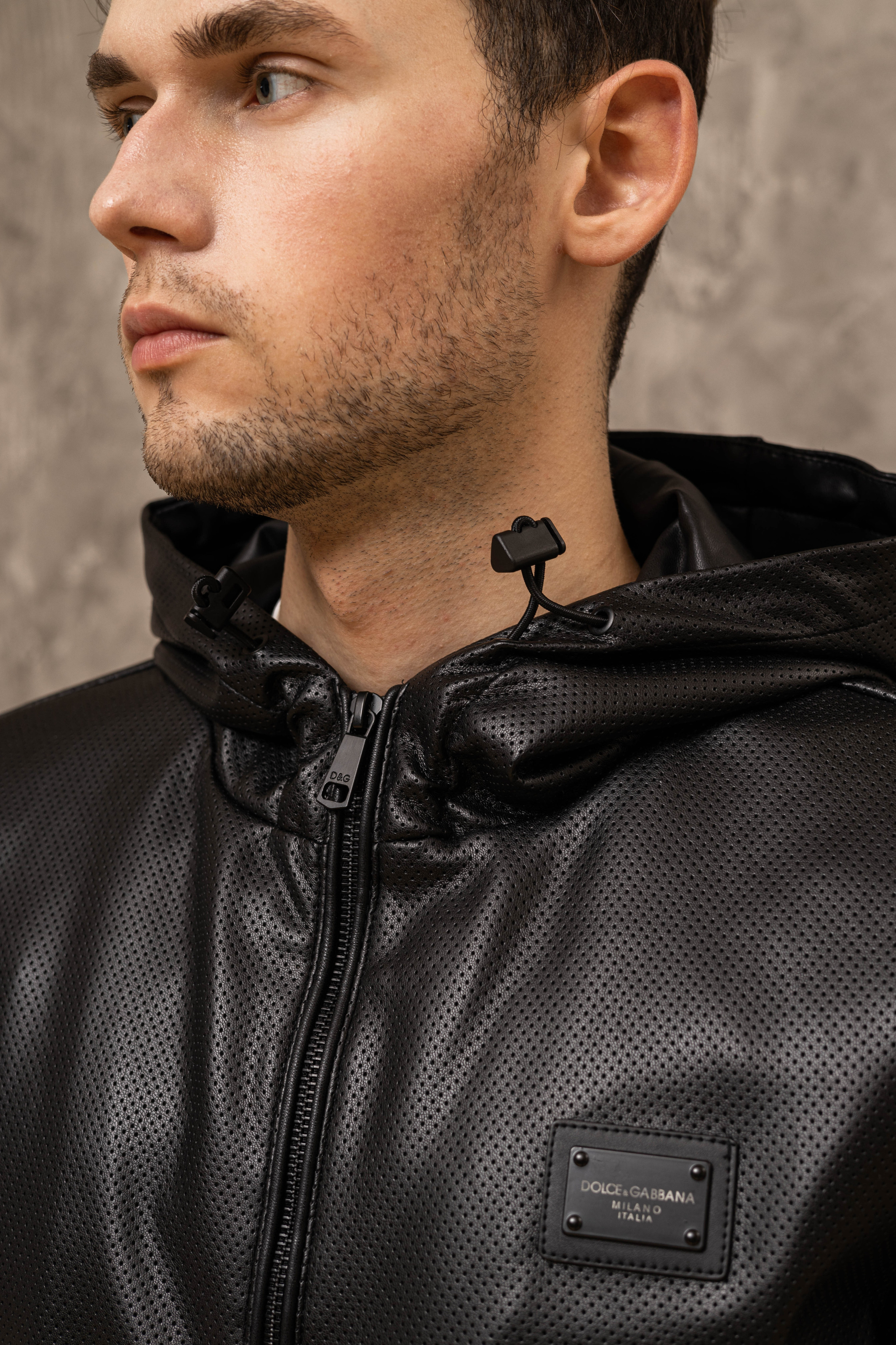 Портфолио. Фото мужской одежды для маркетплейсов | Sale Easy