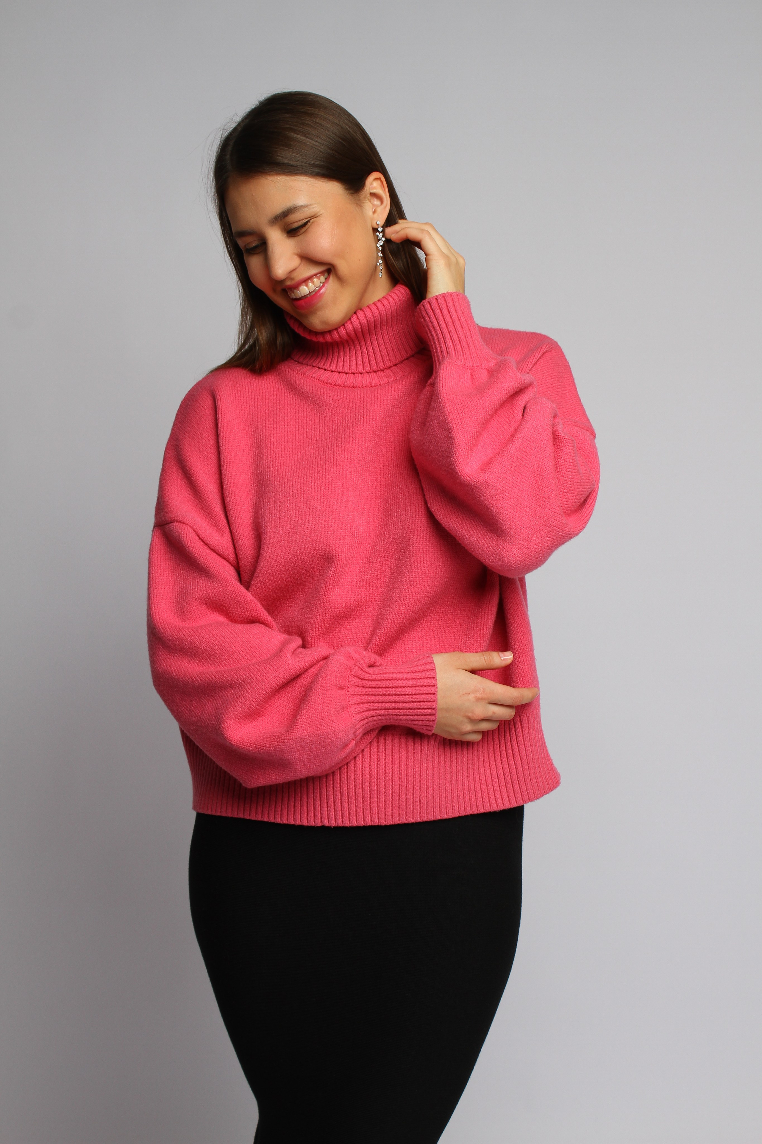 Модель plus size для предметной съемки Полина Н. Москва | Sale Easy