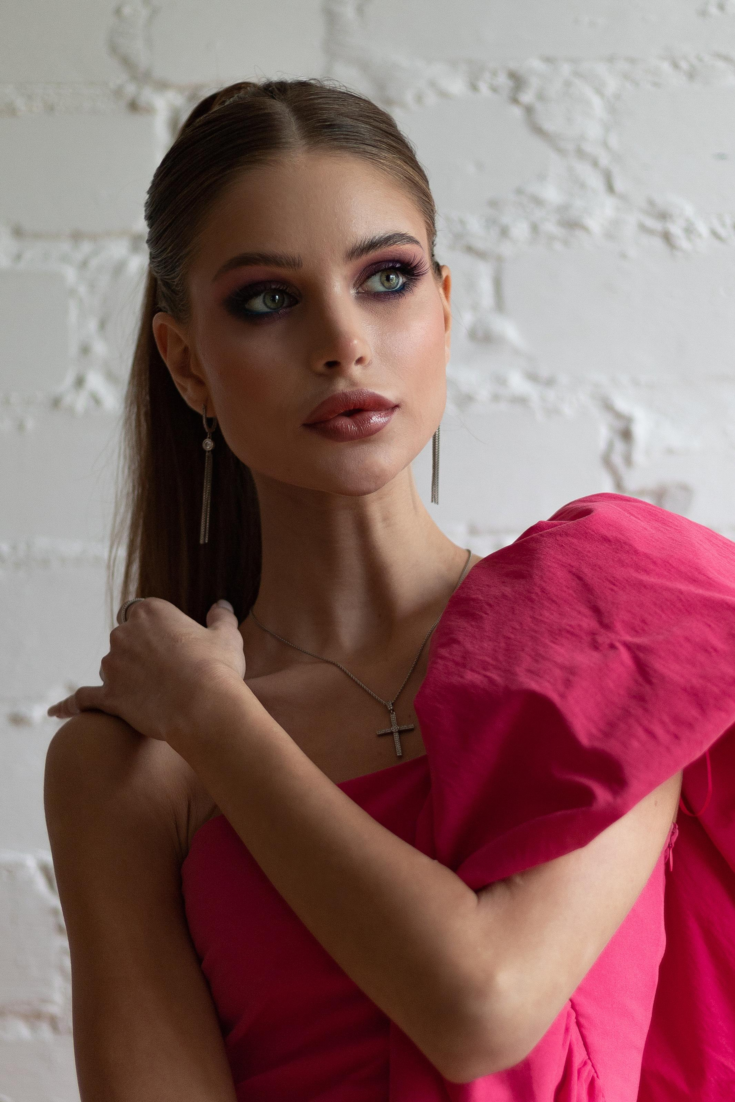 Модель для предметной съемки Валентина Н.Новгород | Sale Easy