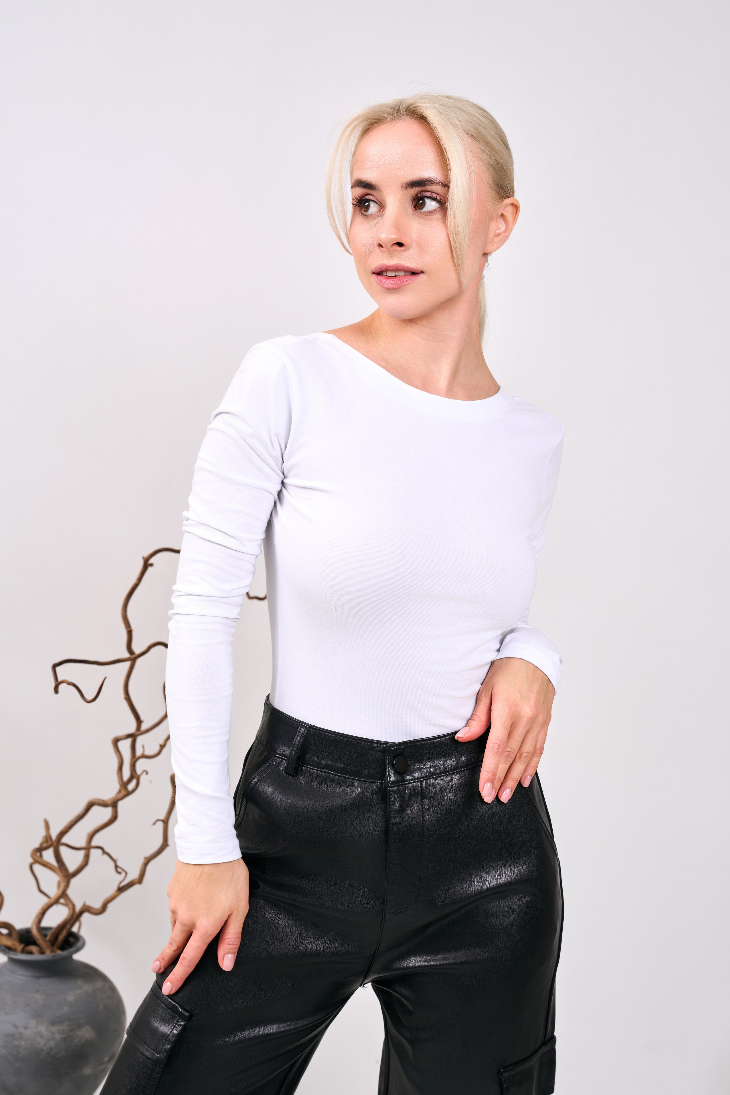 Модель для предметной съемки Александра id 10 242 Москва| Sale Easy