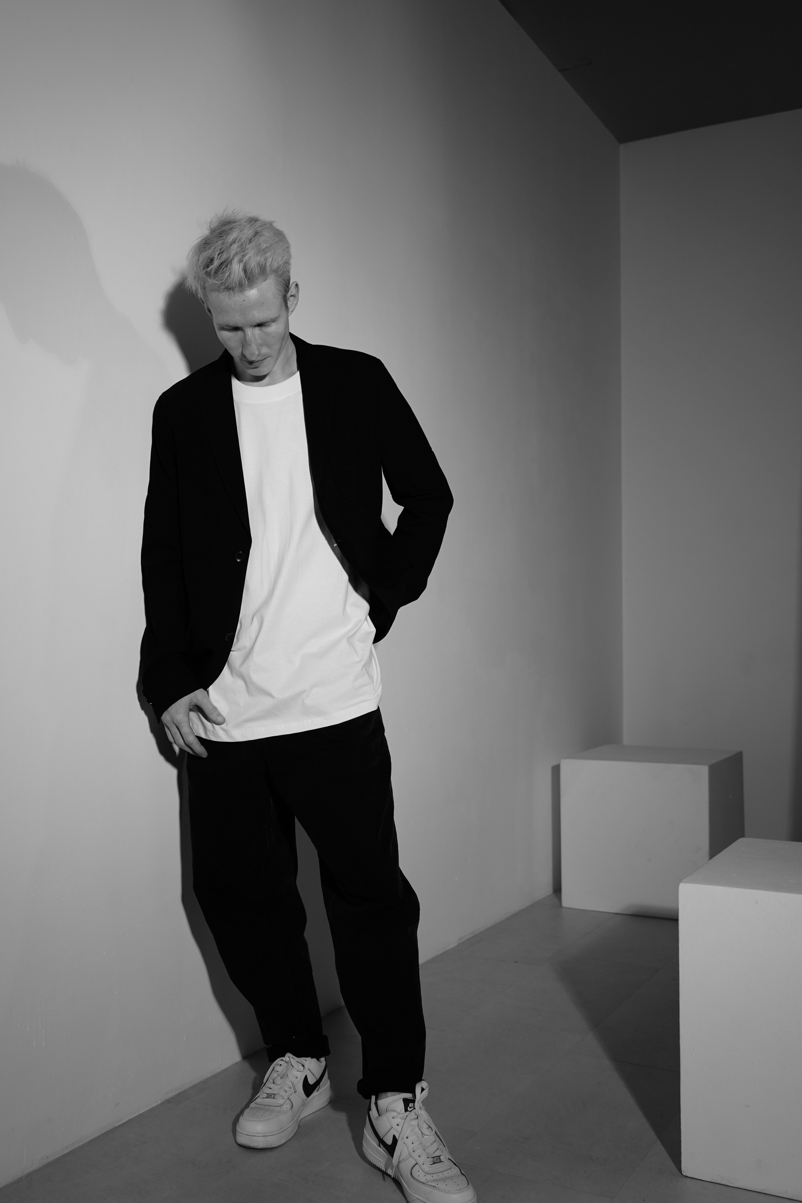 Модель для предметной съемки  Максим Б Сочи| Sale Easy