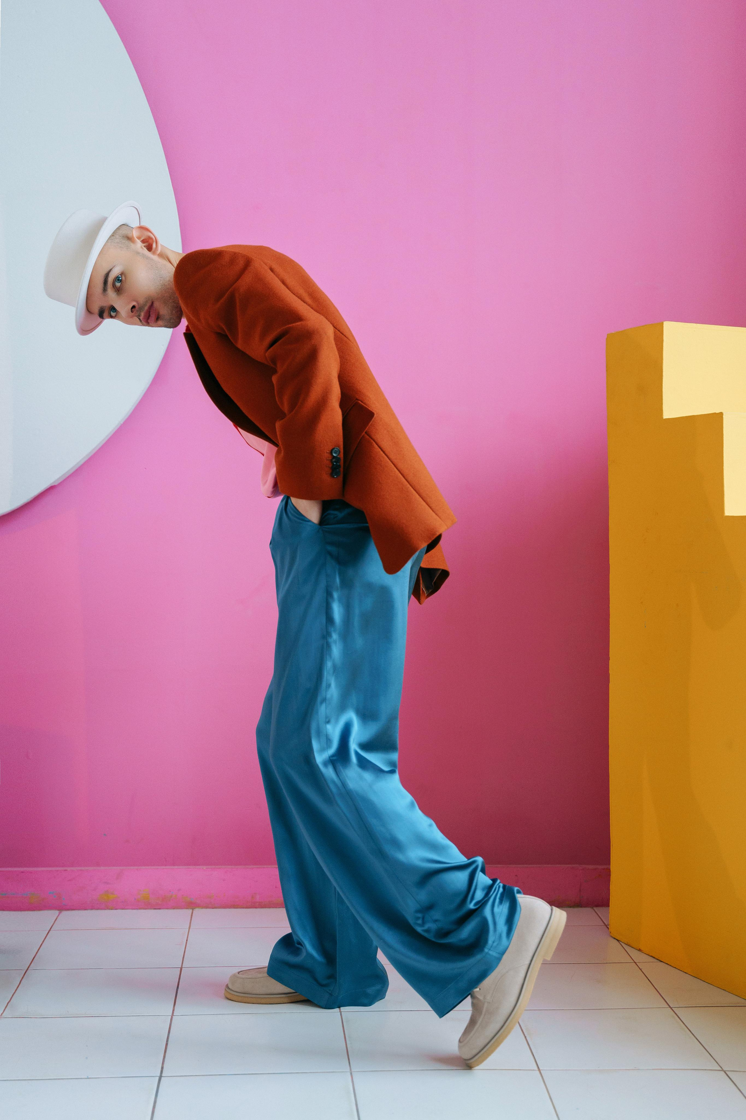 Модель для съемки для интернет магазинов Вадим Москва | Sale Easy