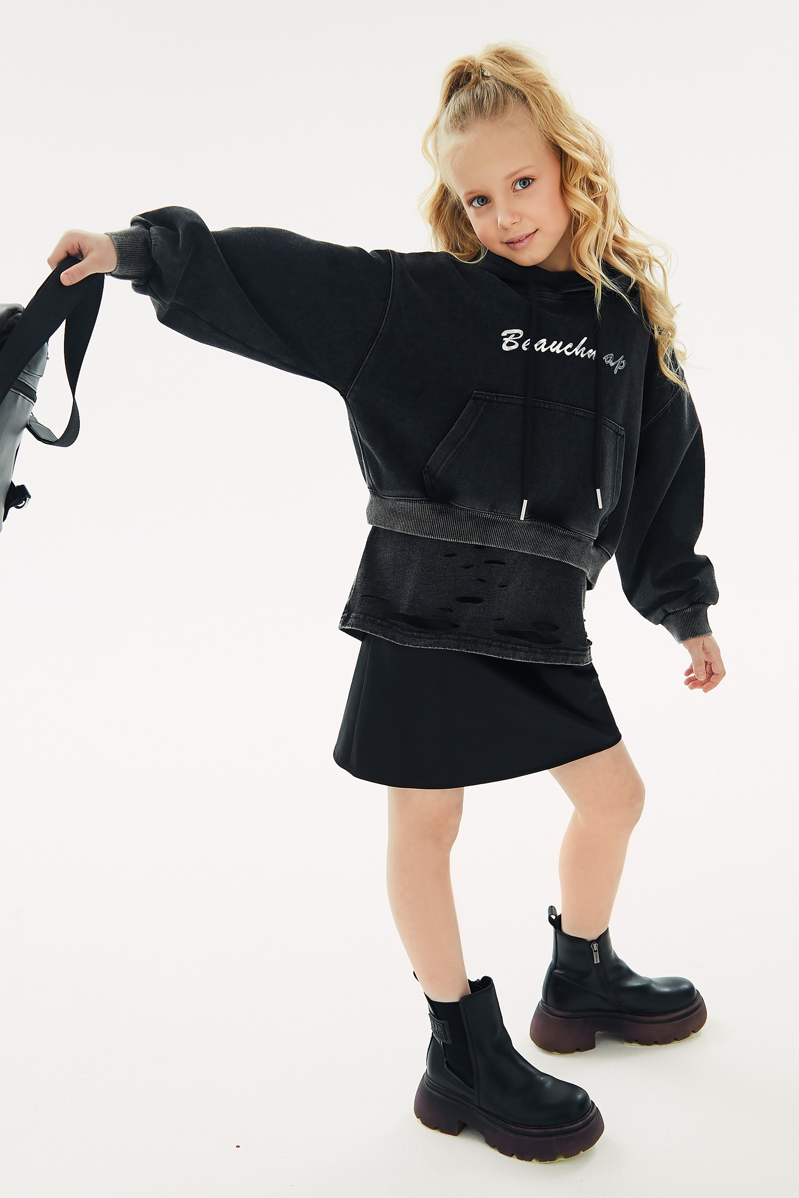 Модель для предметной съемки Арина Д. Н.Н.| Sale Easy