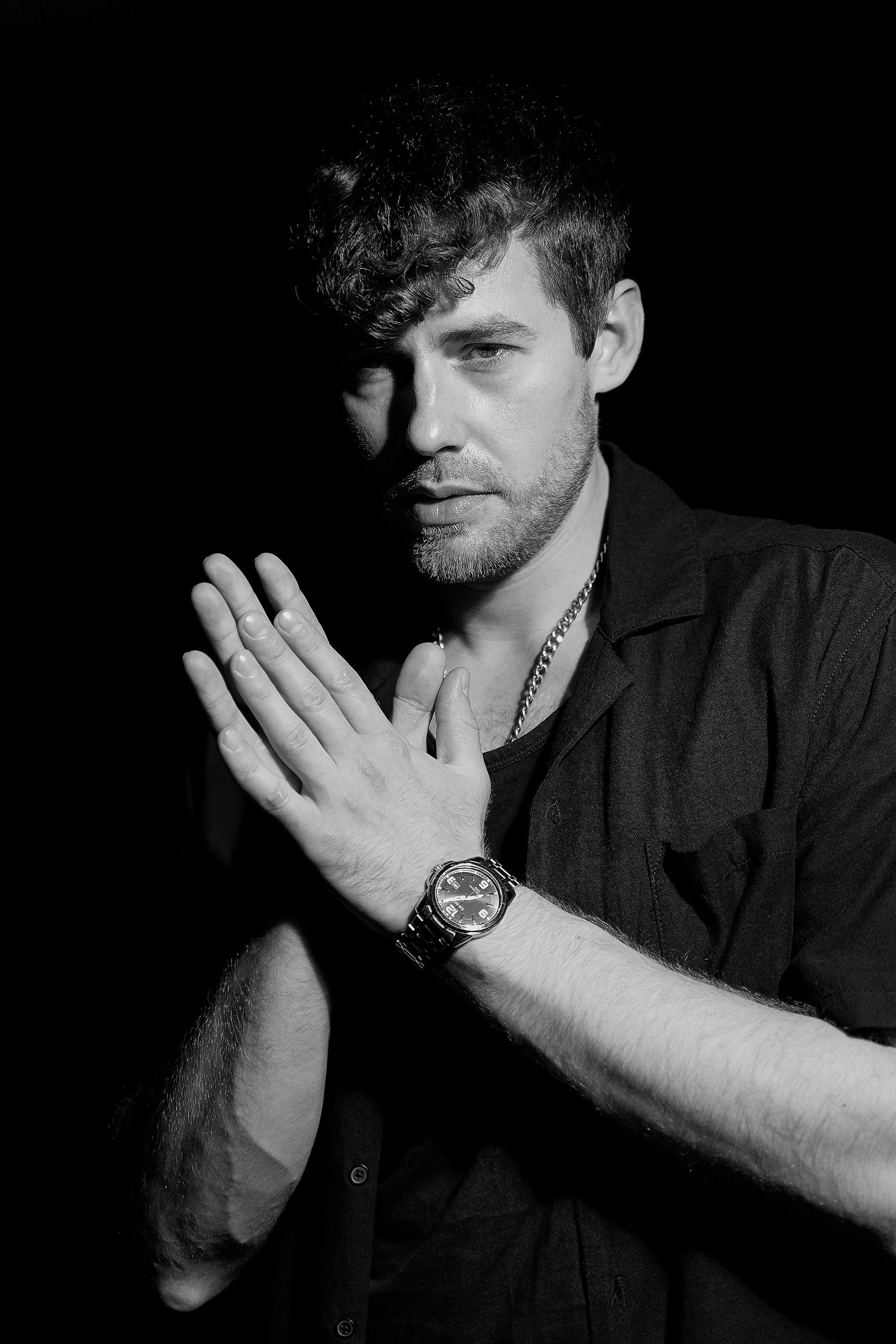 Модель для предметной съемки Алексей id 29 029 С.-Пб| Sale Easy