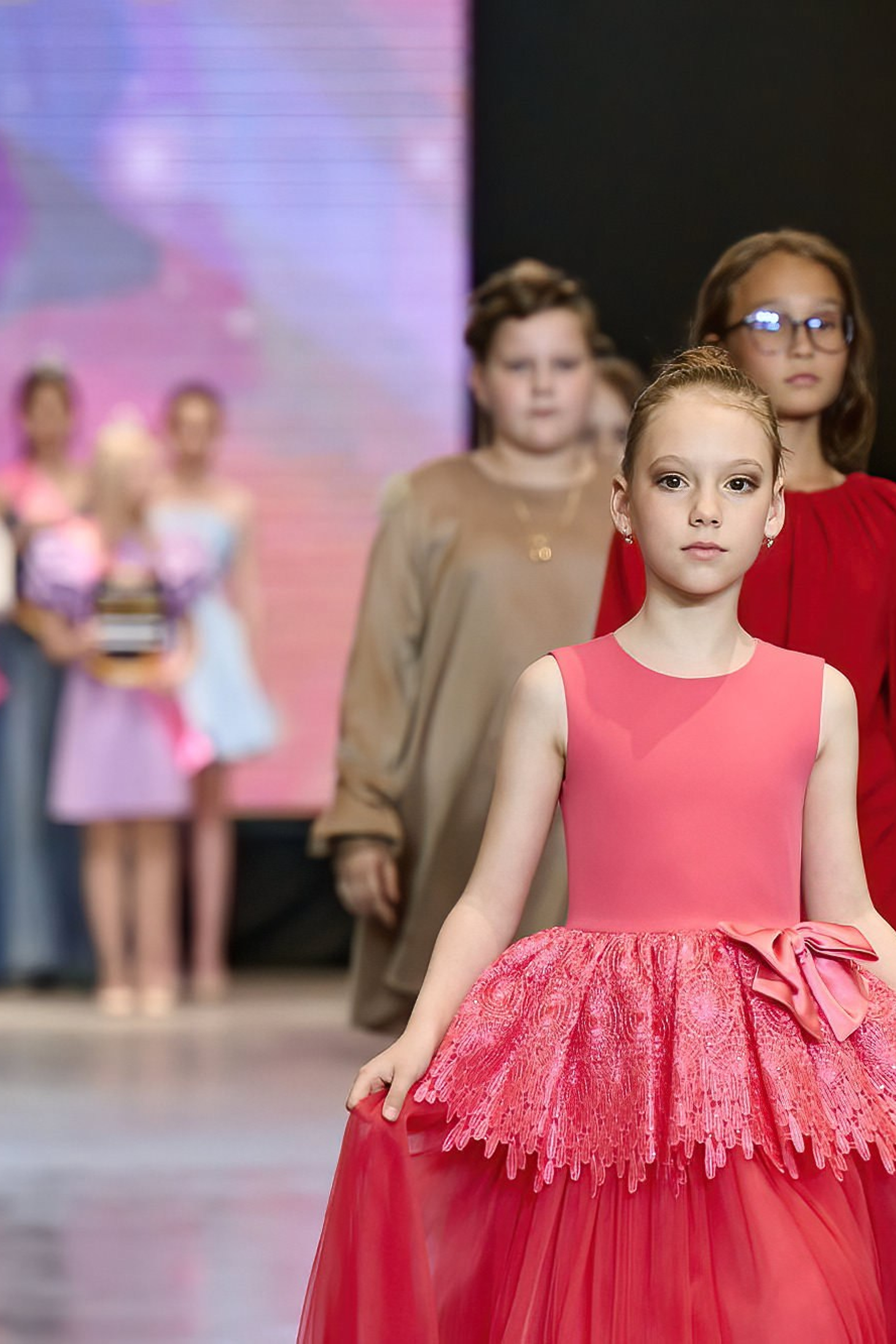 Модель Аделина А для предметной съемки  в Сочи| Sale Easy