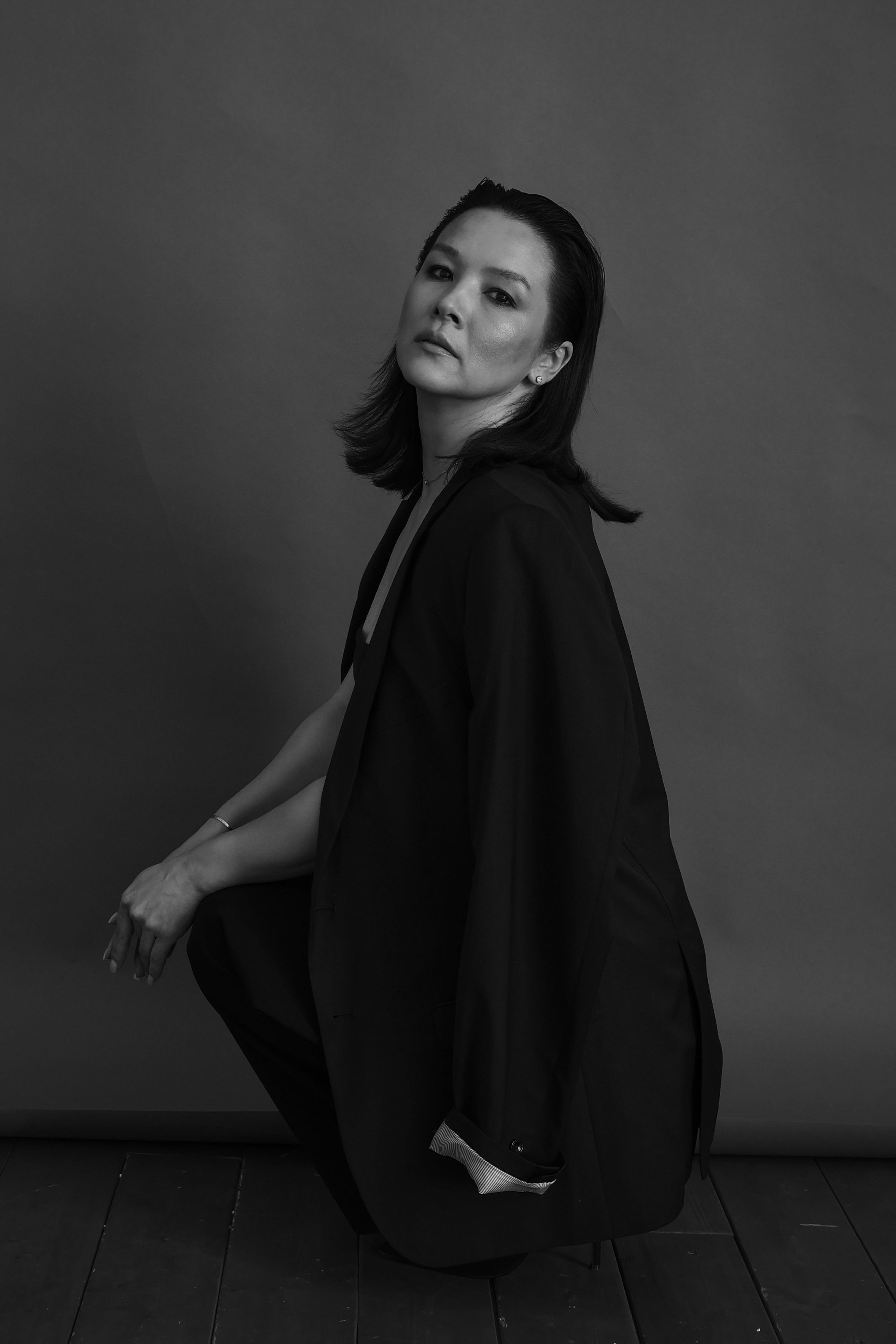 Модель для предметной съемки Юлия М. С.-Пб| Sale Easy