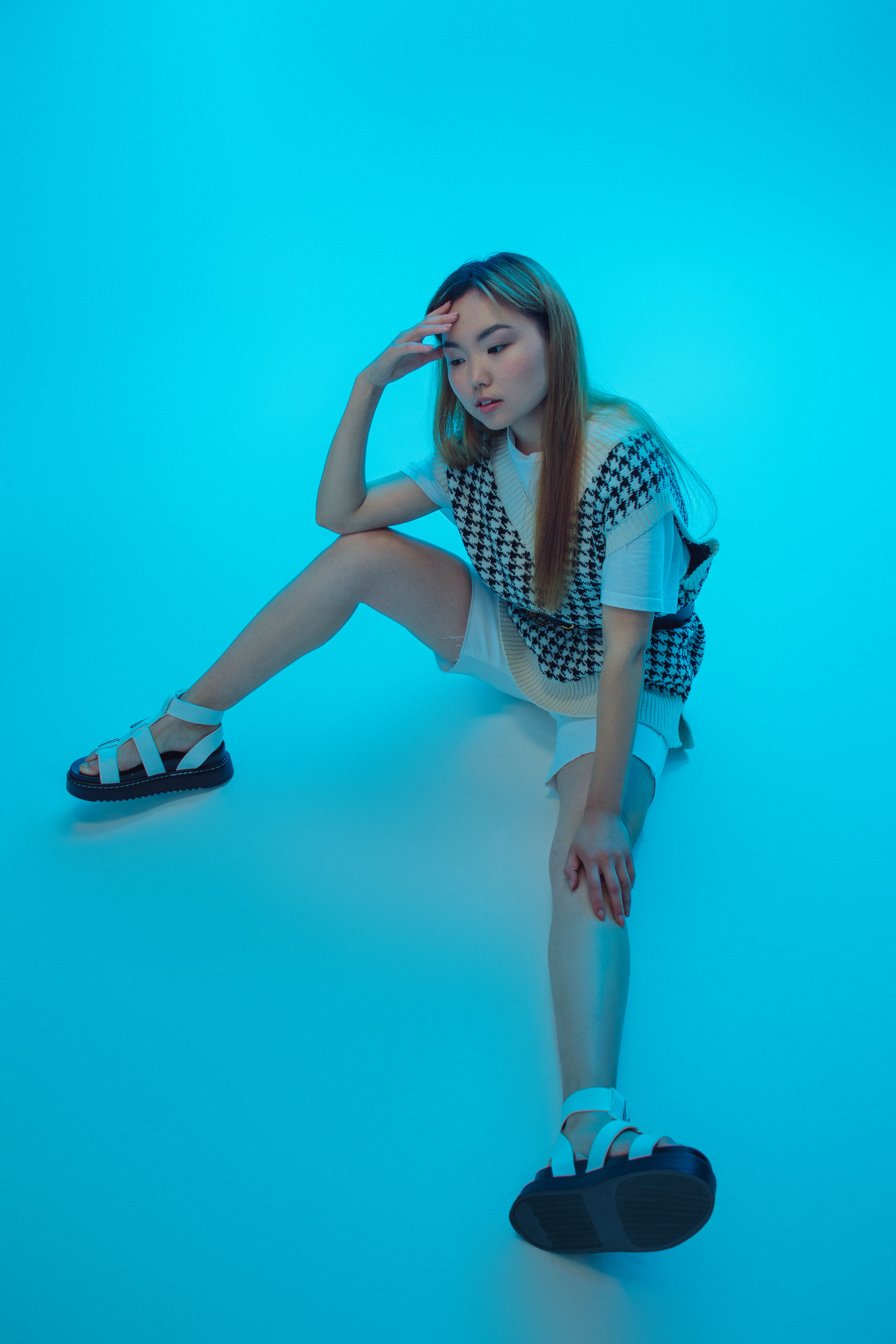 Модель для предметной съемки Бетти Москва| Sale Easy