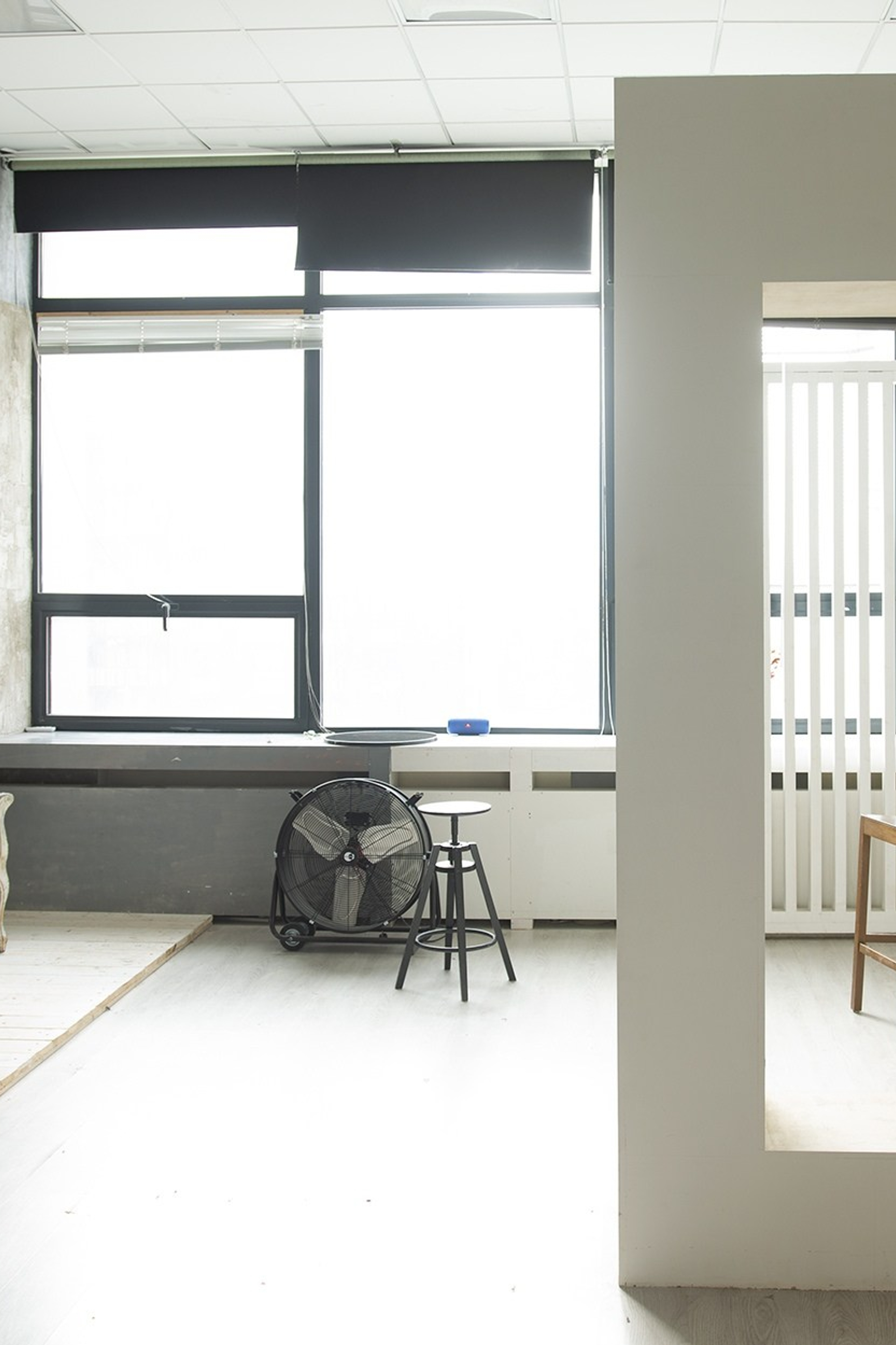 Студия для предметной съемки R2D2Studio—зал SIMPLE Москва | Sale Easy