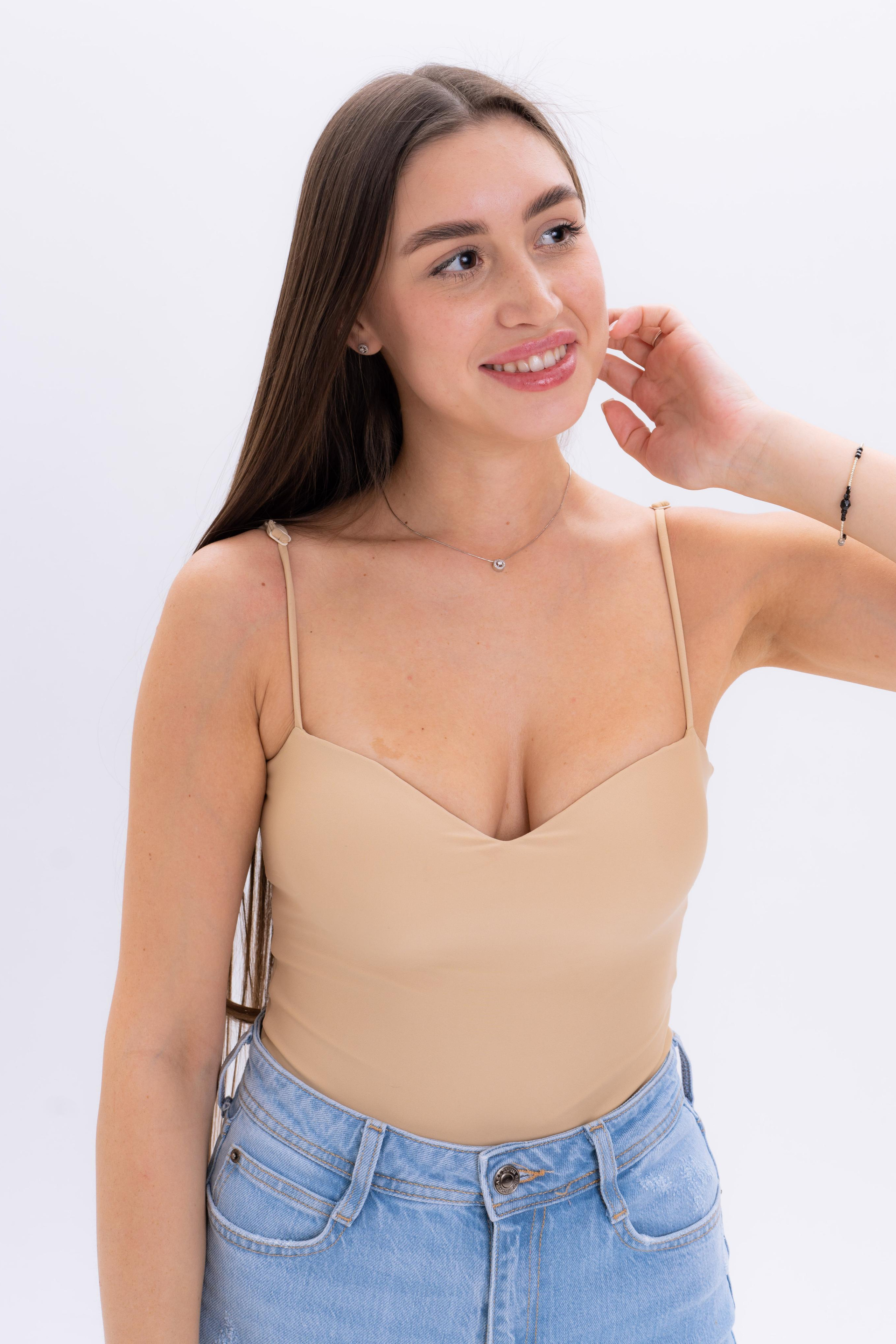 Модель для предметной съемки Виктория из Москвы| Sale Easy