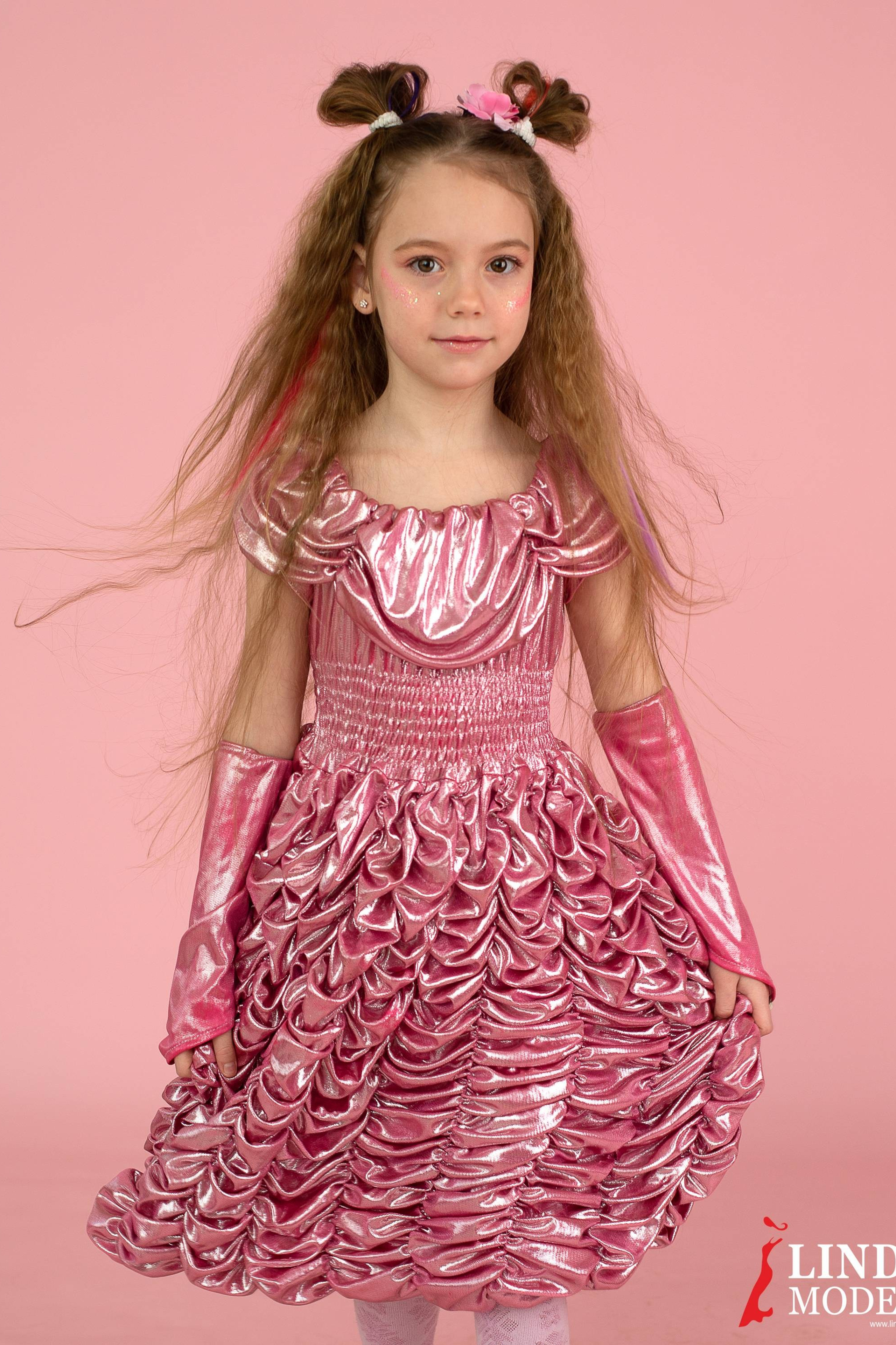 Модель Аделина А для предметной съемки  в Сочи| Sale Easy