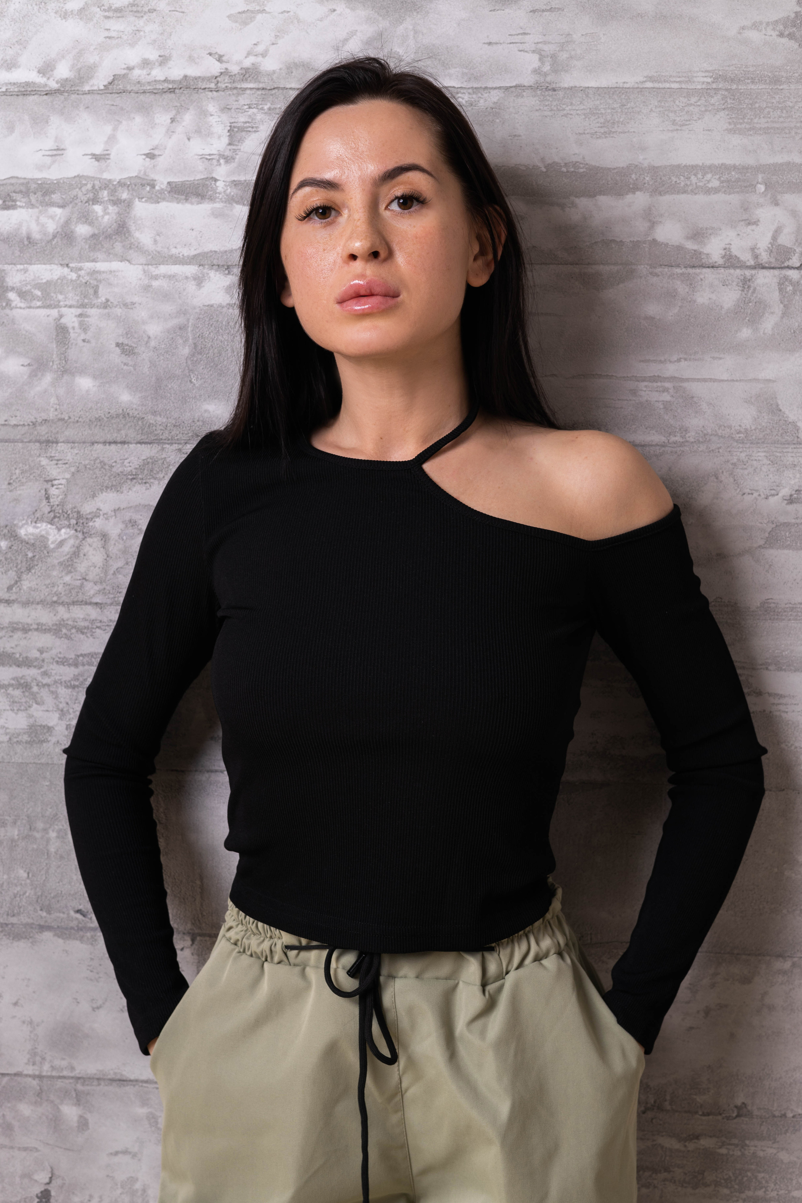 Портфолио. Фото женской одежды для маркетплейсов | Sale Easy