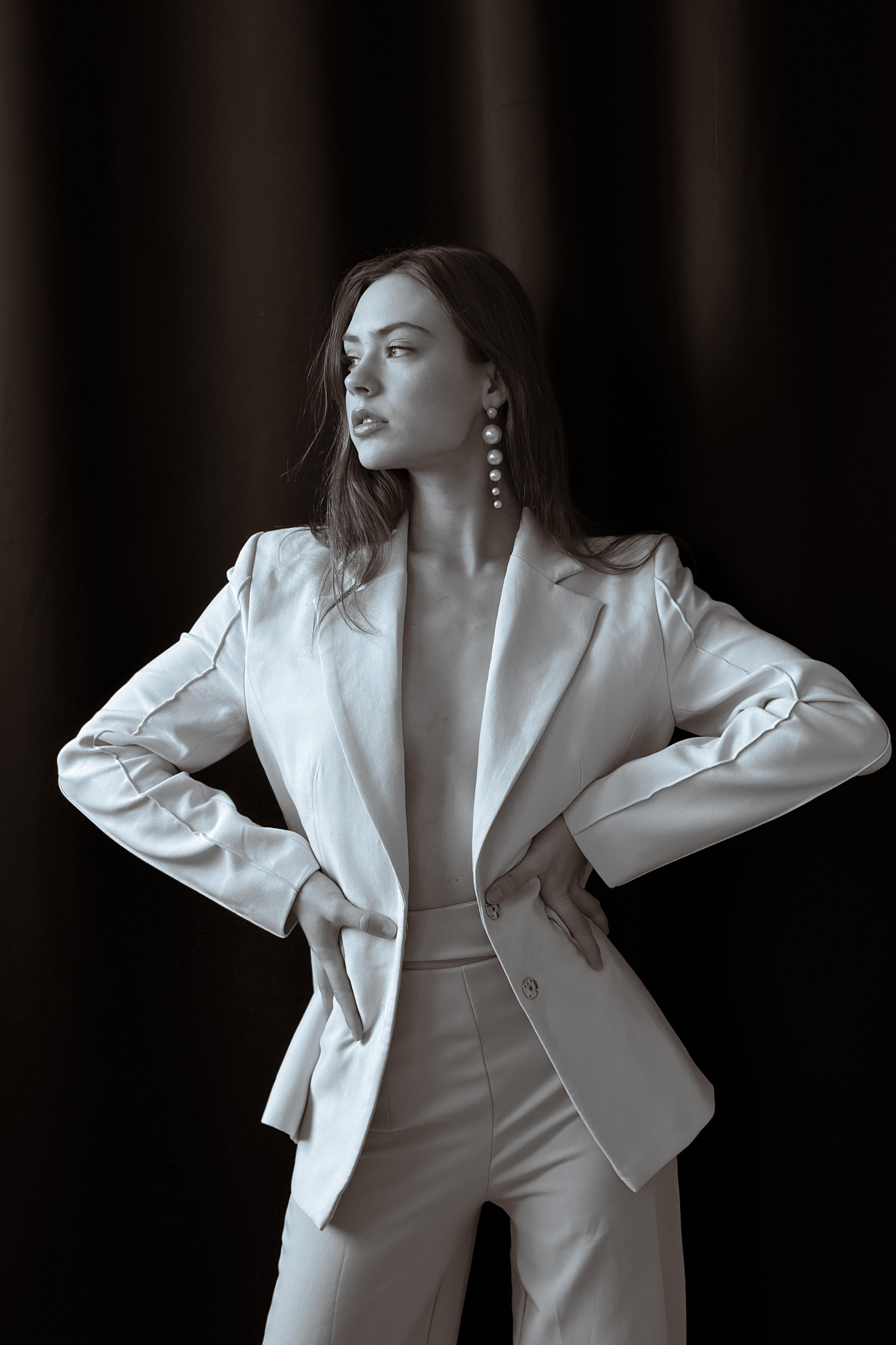 Модель для предметной съемки Рада Н.Новгород | Sale Easy