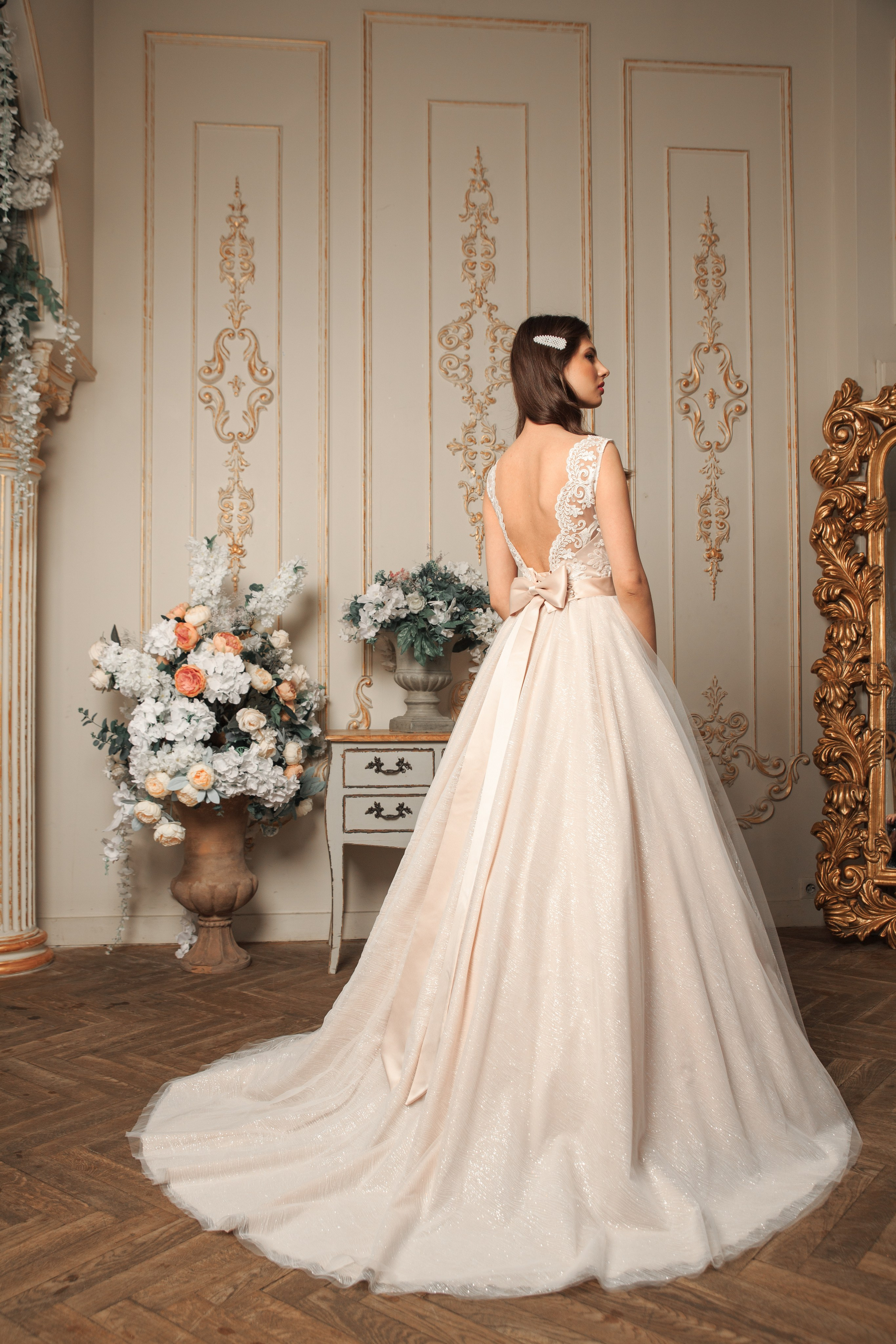 Модель для предметной съемки Дарья Ю. Москва| Sale Easy