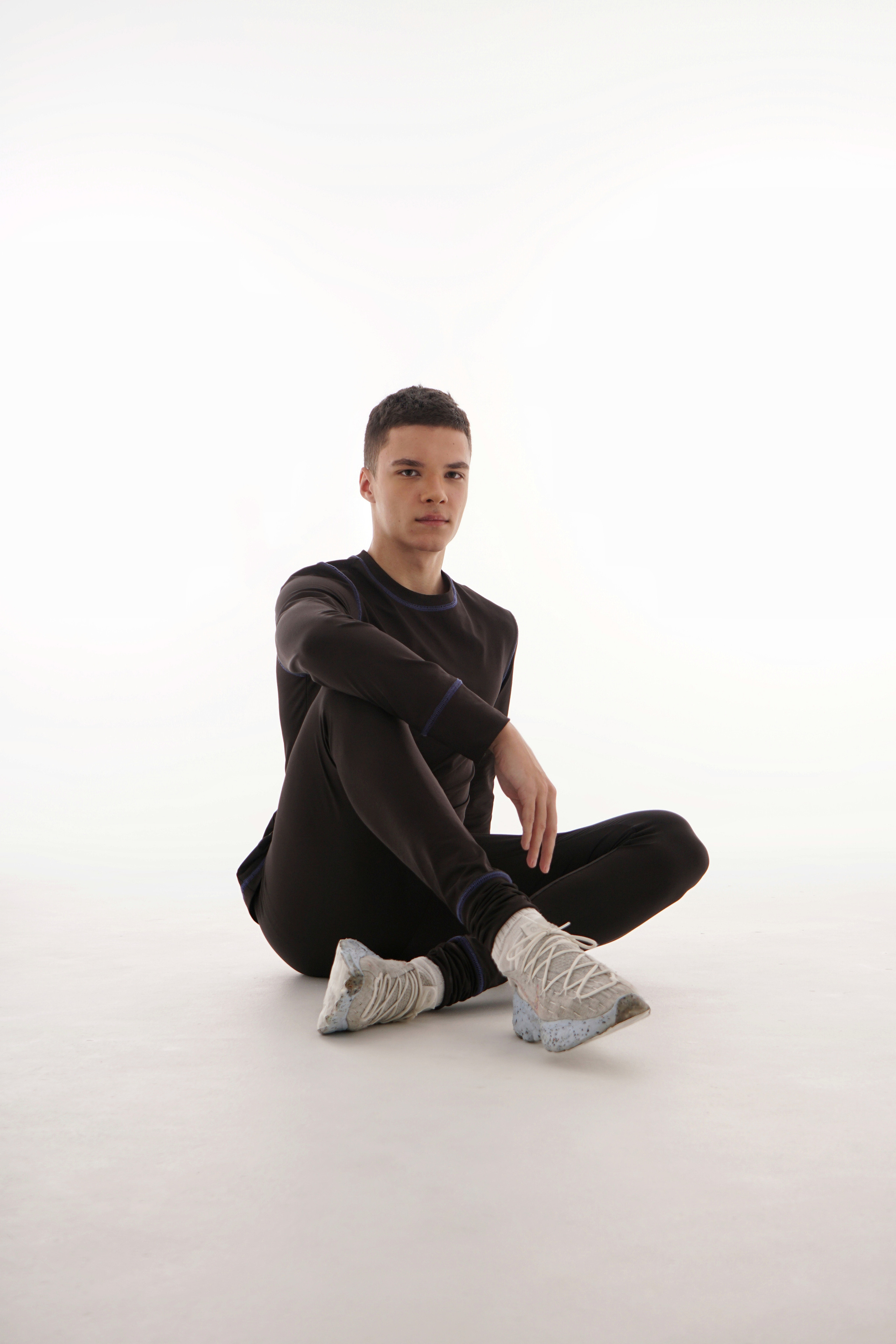 Модель для предметной съемки Сергей Б С-Петербург | Sale Easy