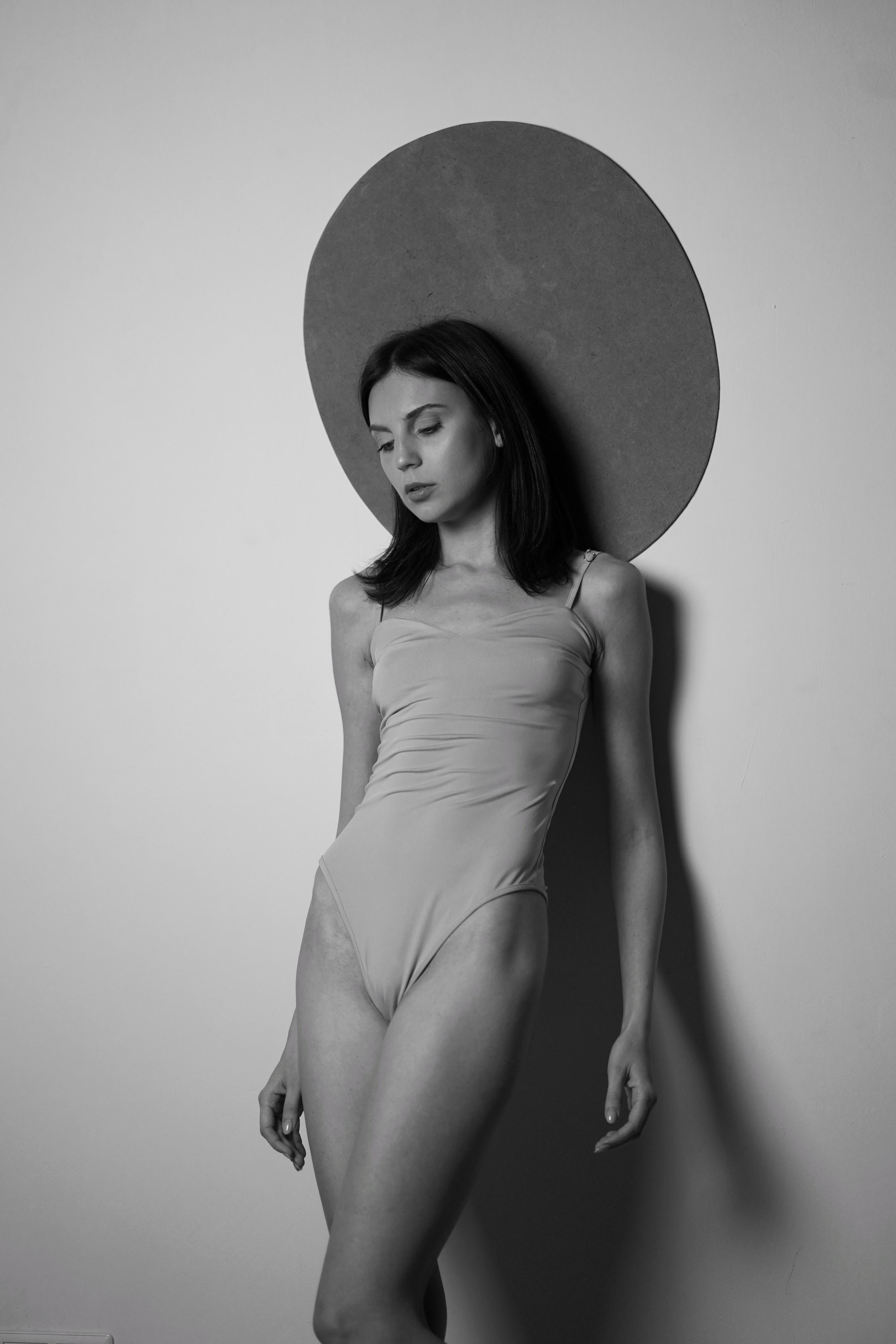 Модель для предметной съемки Евгения Б С-Петербург | Sale Easy