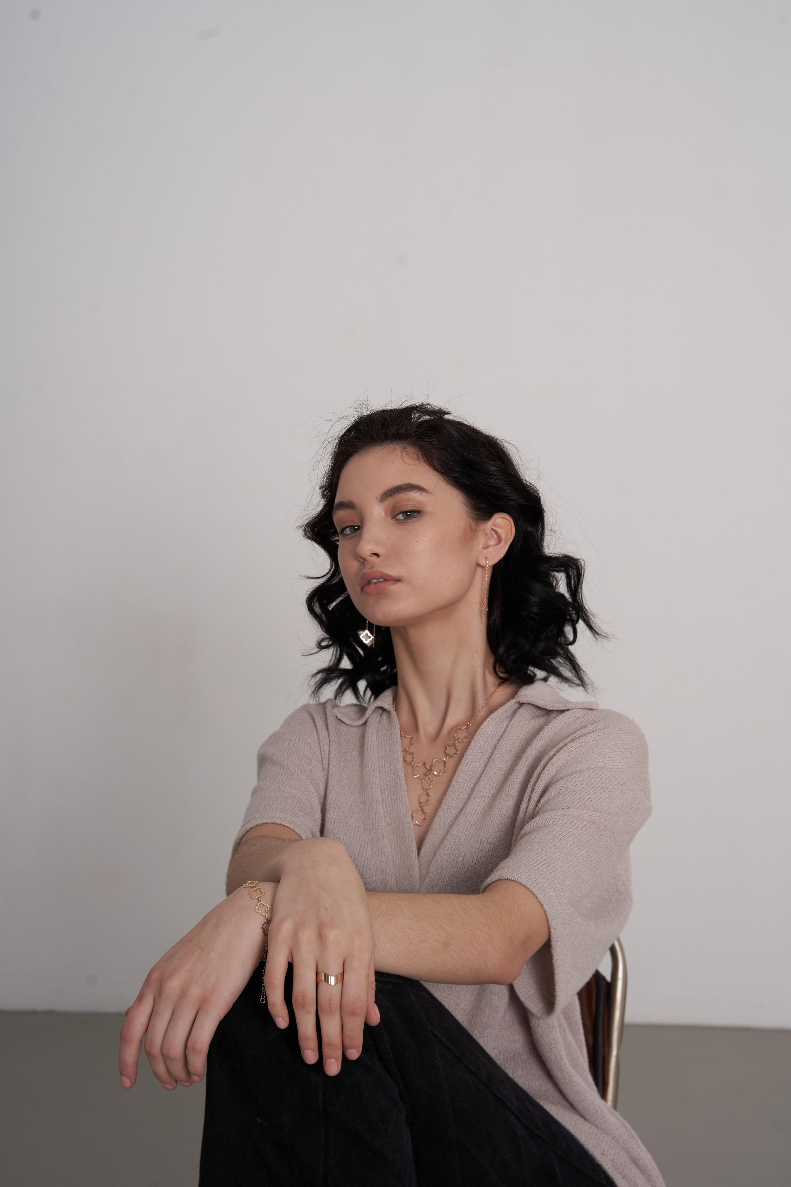 Модель для предметной съемки София Л. С.-Пб| Sale Easy