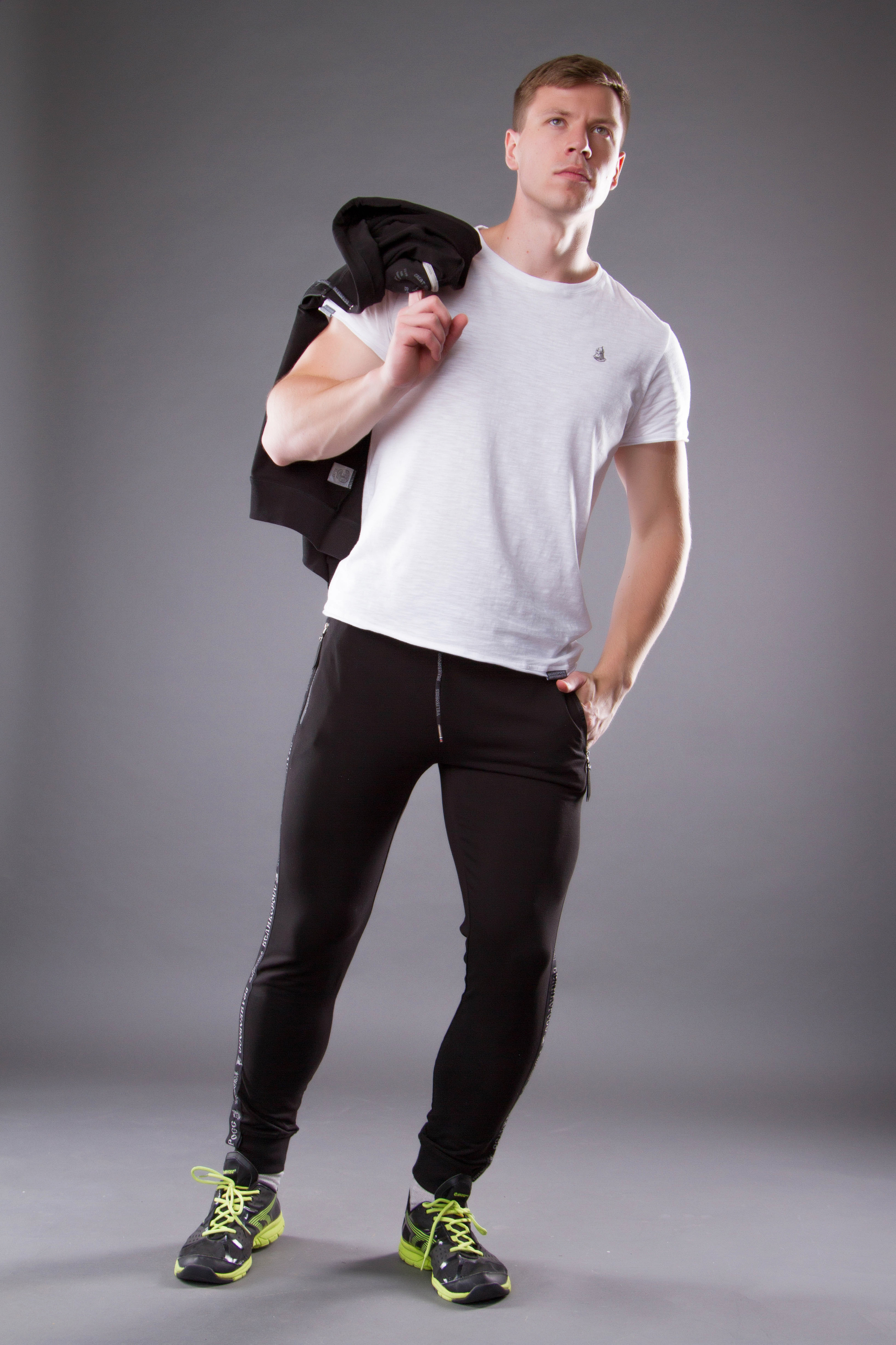 Модель для предметной съемки Максим А. С-Петербург | Sale Easy