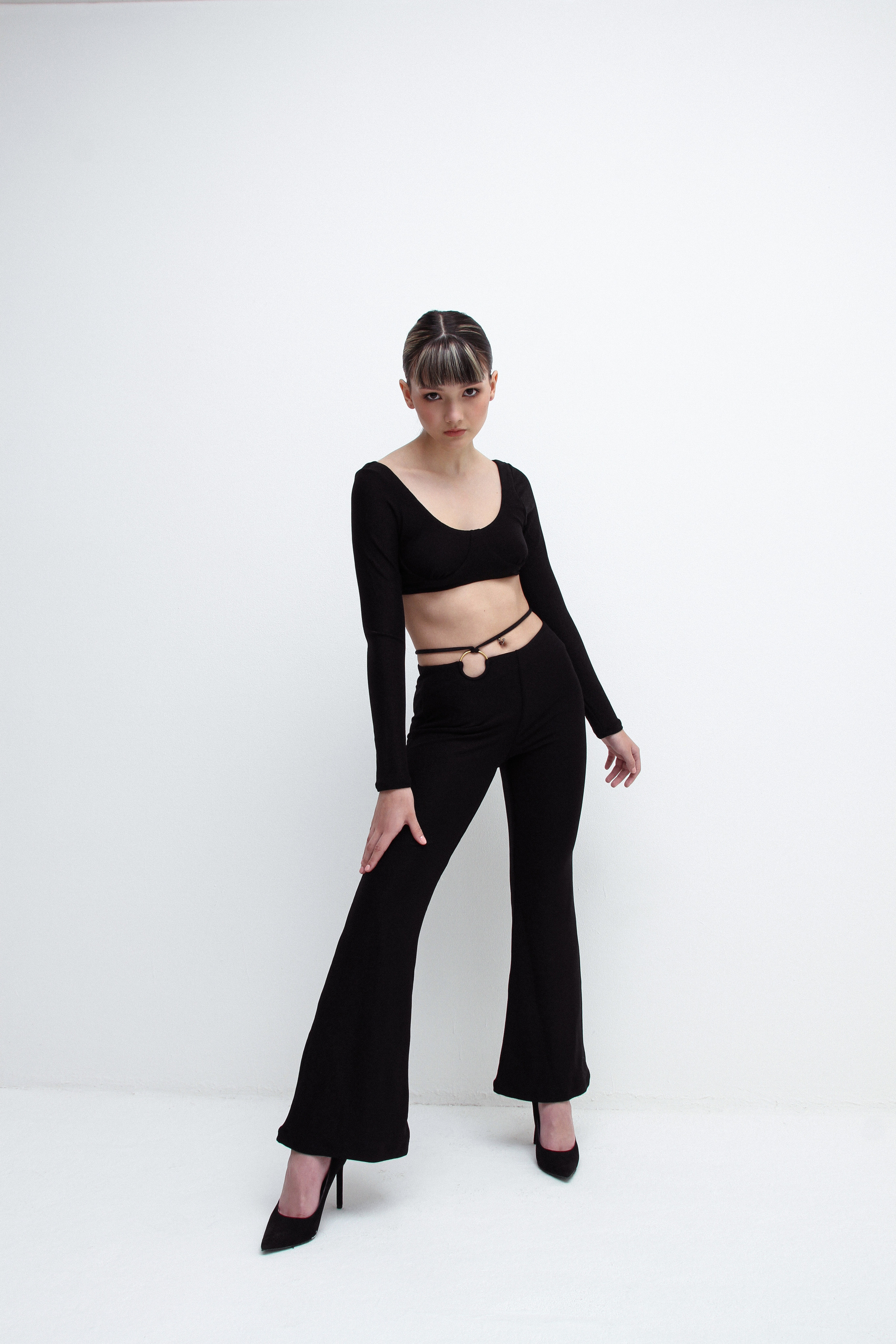 Модель для предметной съемки Юлия К. Москва| Sale Easy