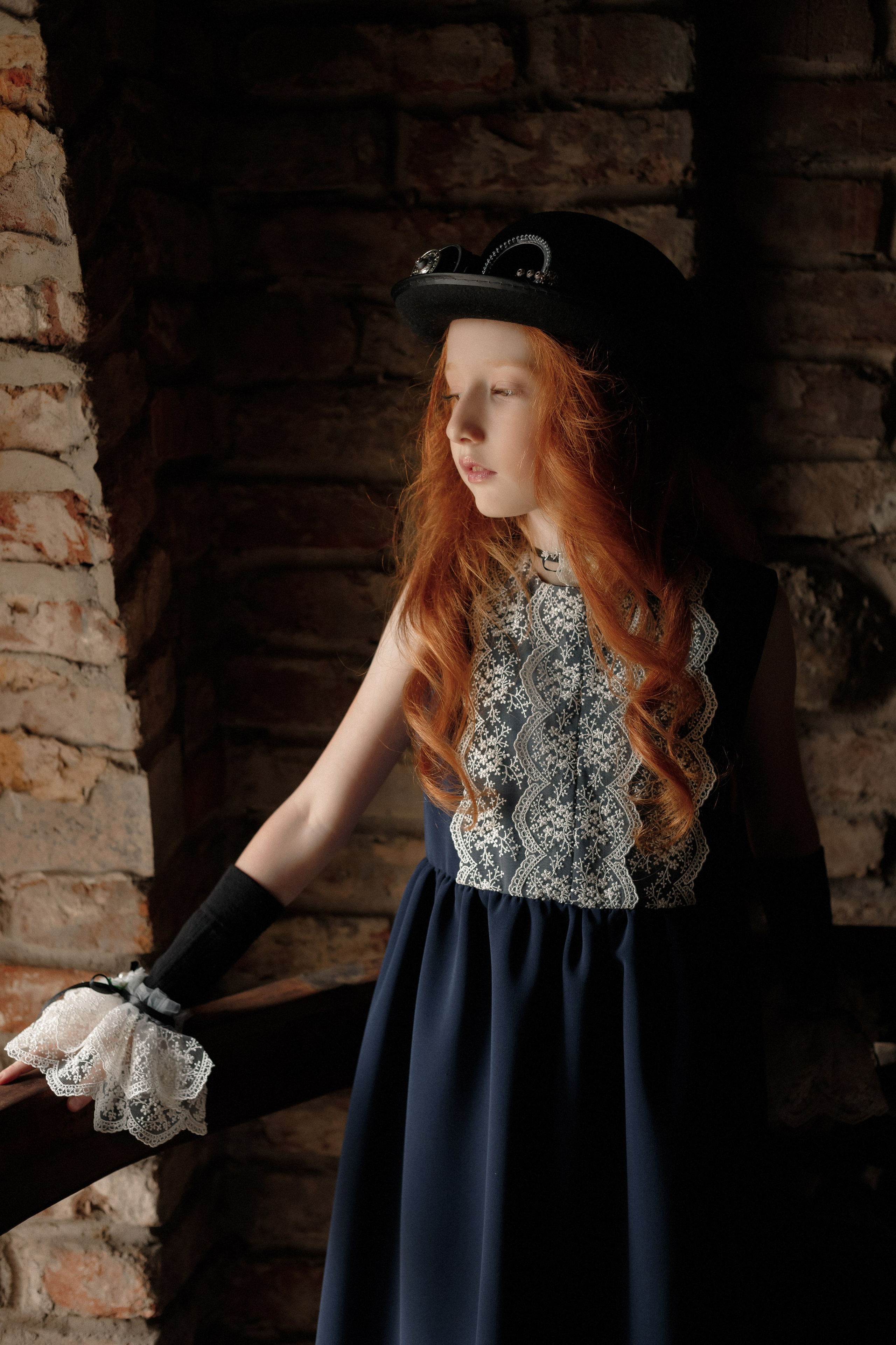 Модель девочка для предметной съемки Мия А Казань| Sale Easy