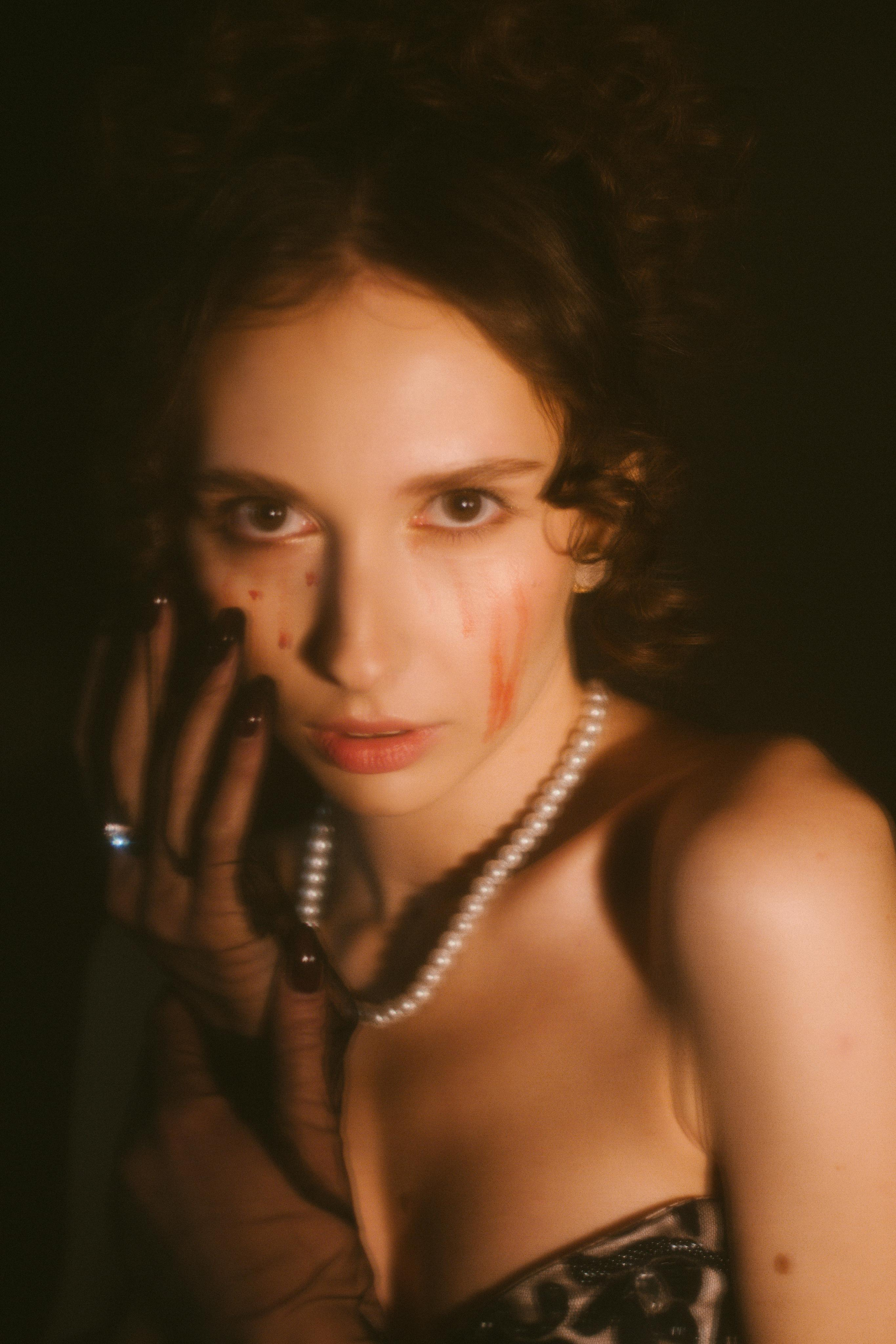 Модель для предметной съемки Вера В. Москва| Sale Easy