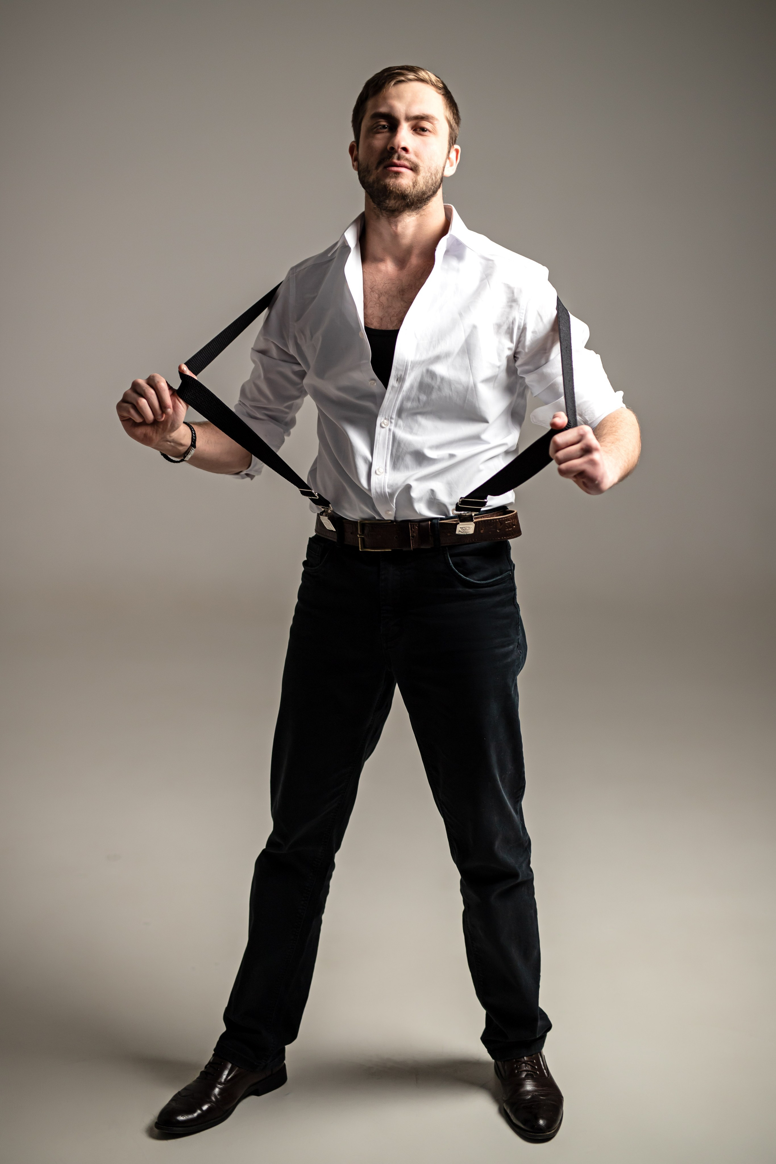 Модель для предметной съемки Влад Н.Н.| Sale Easy