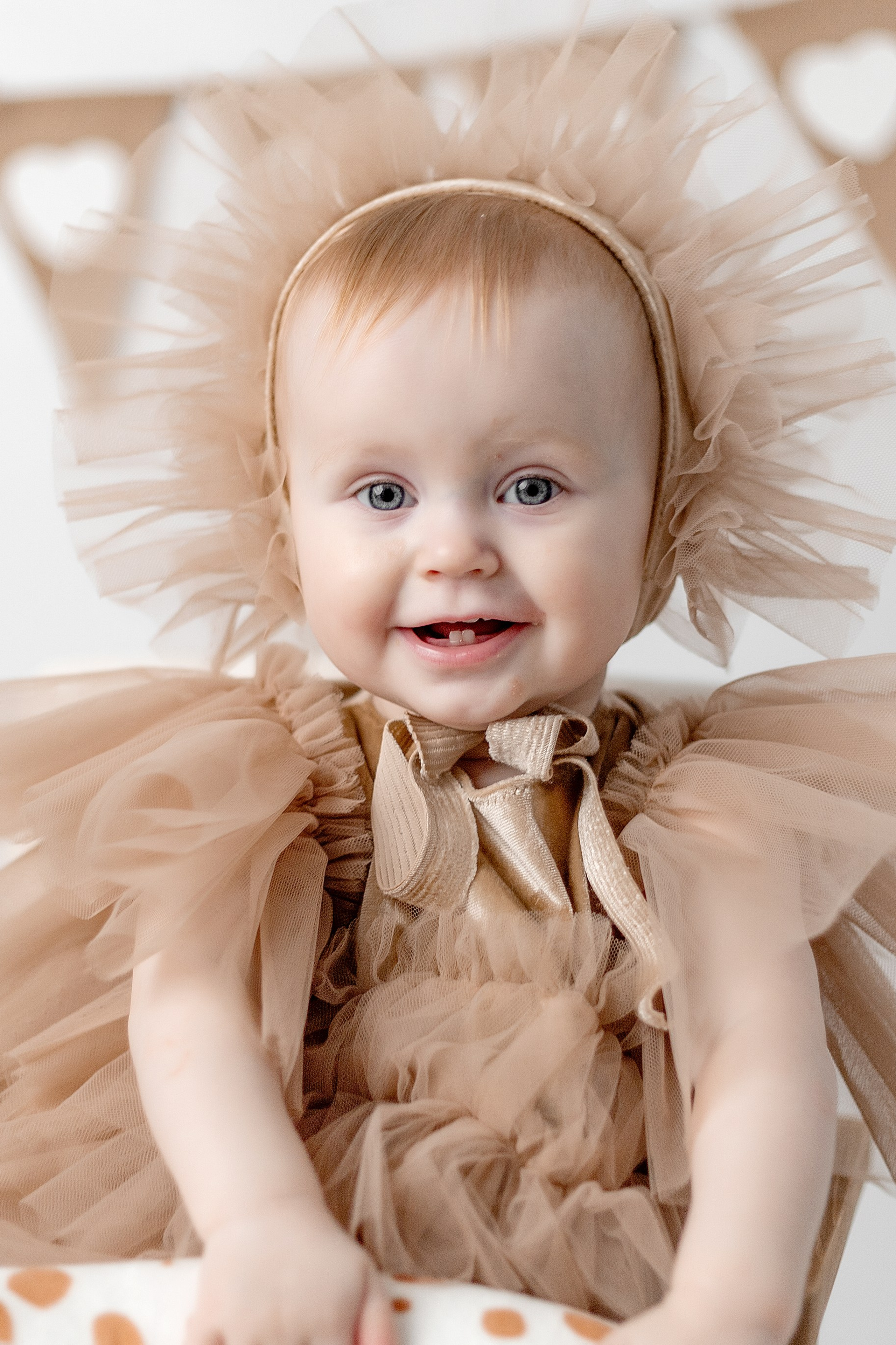 Модель девочка для предметной съемки Алиса К. Казань| Sale Easy