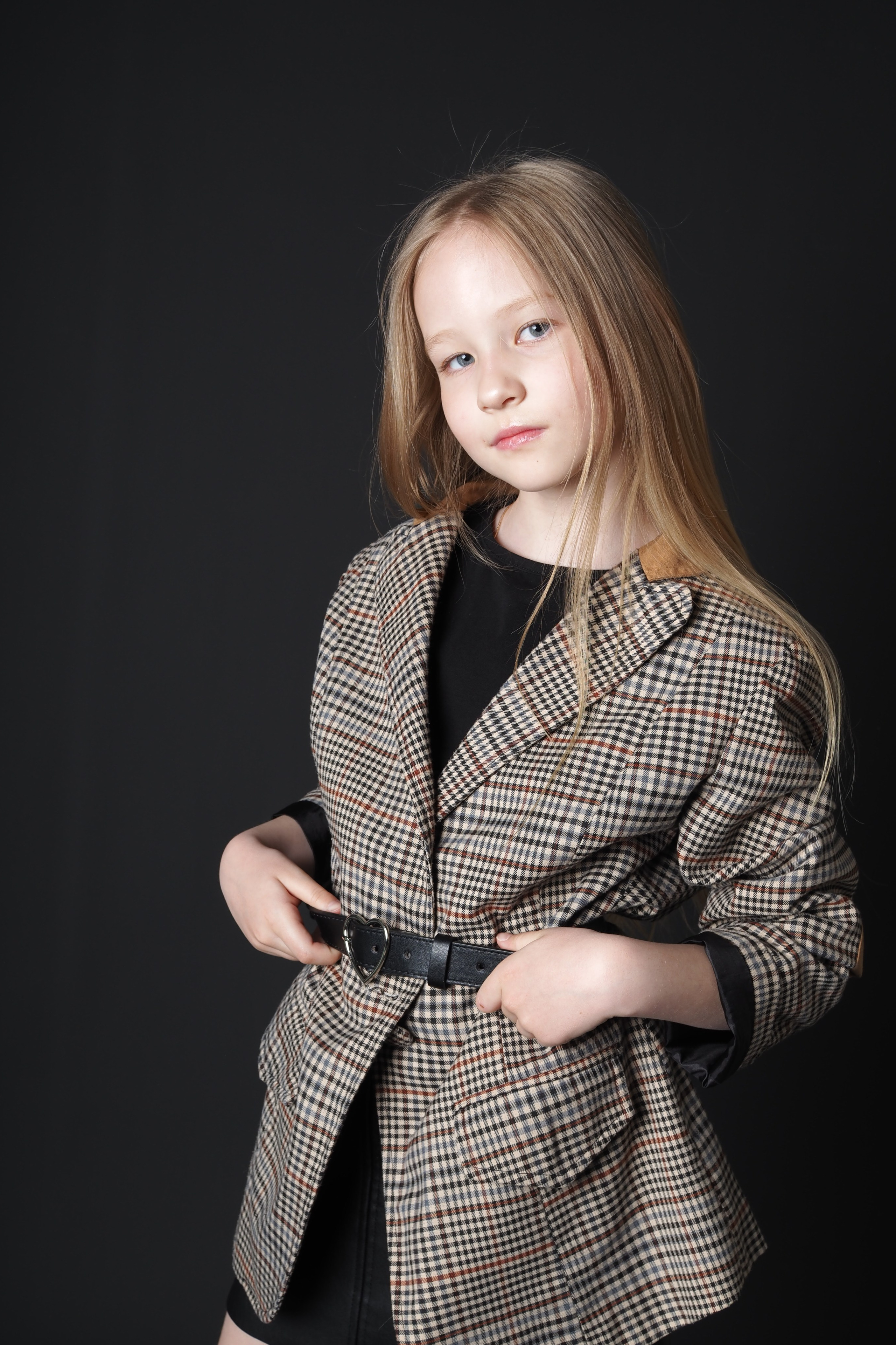 Модель для предметной съемки Ева Д. Н.Н.| Sale Easy