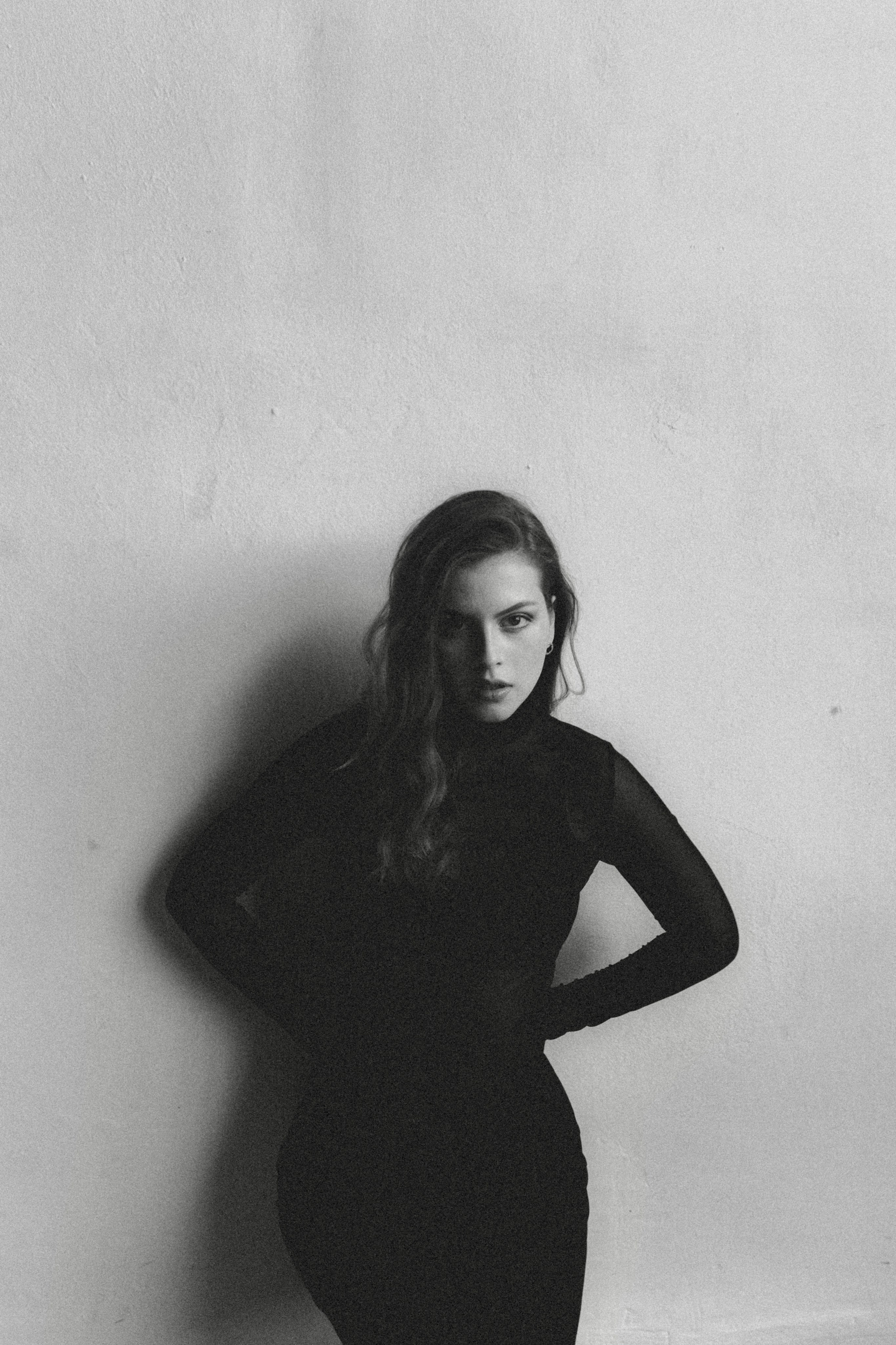 Модель для предметной съемки Анна Ф. Н.Н.| Sale Easy