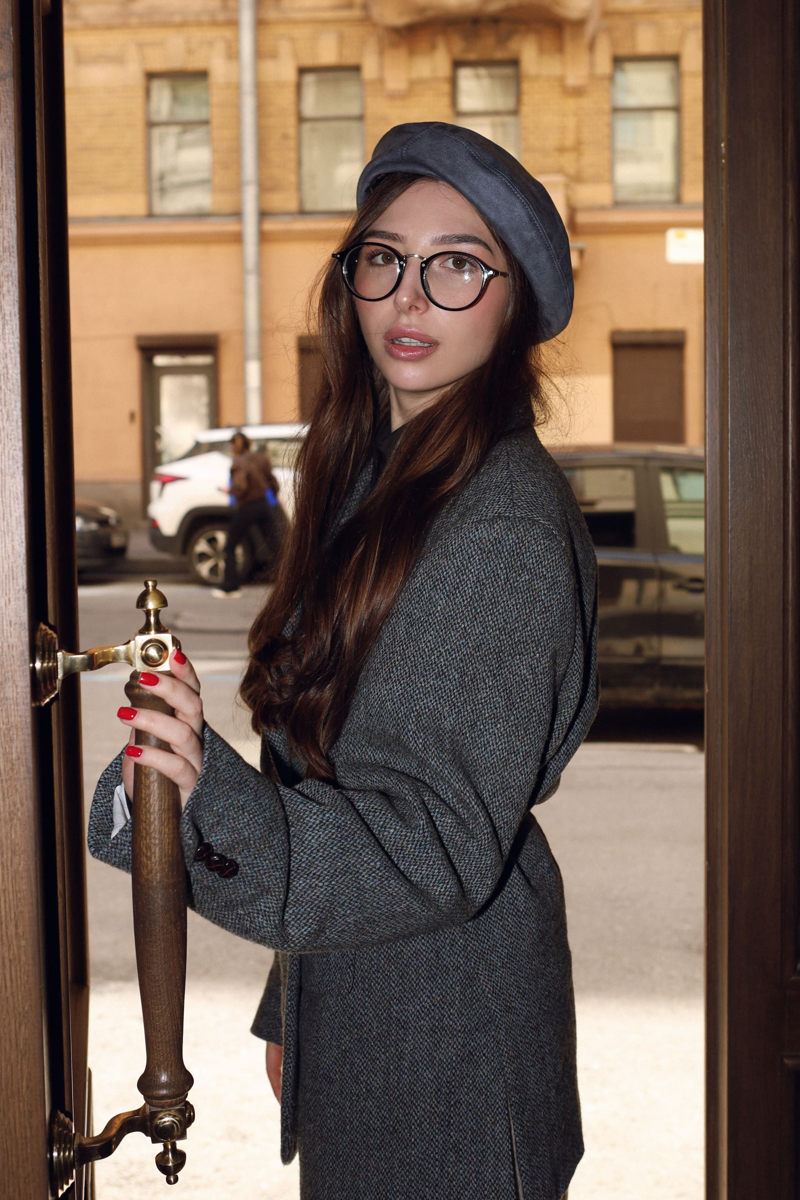 Модель для предметной съемки Анастасия 28 054 С-Пб| Sale Easy