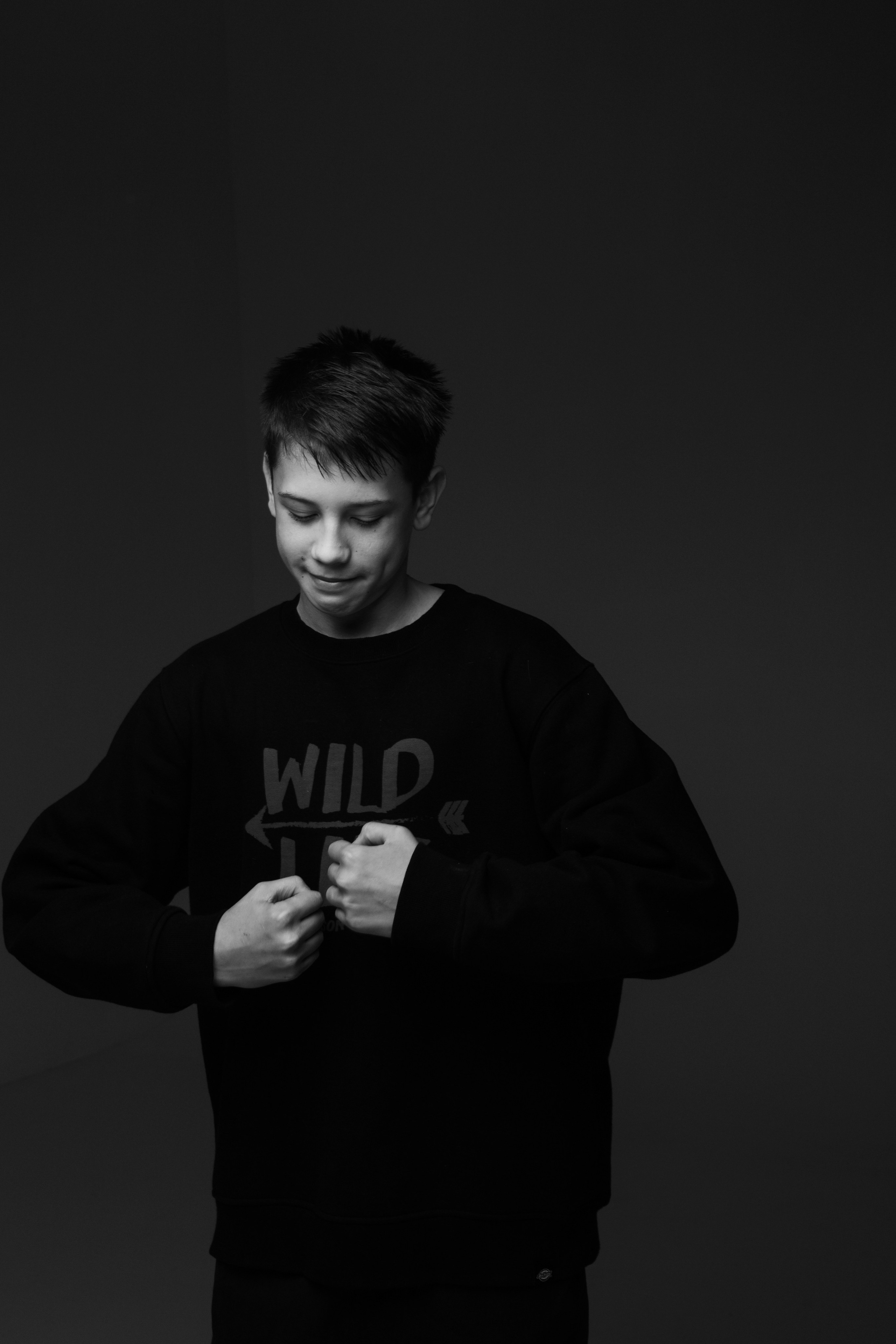 Модель мальчик для предметной съемки Арсений А Н.Н. | Sale Easy