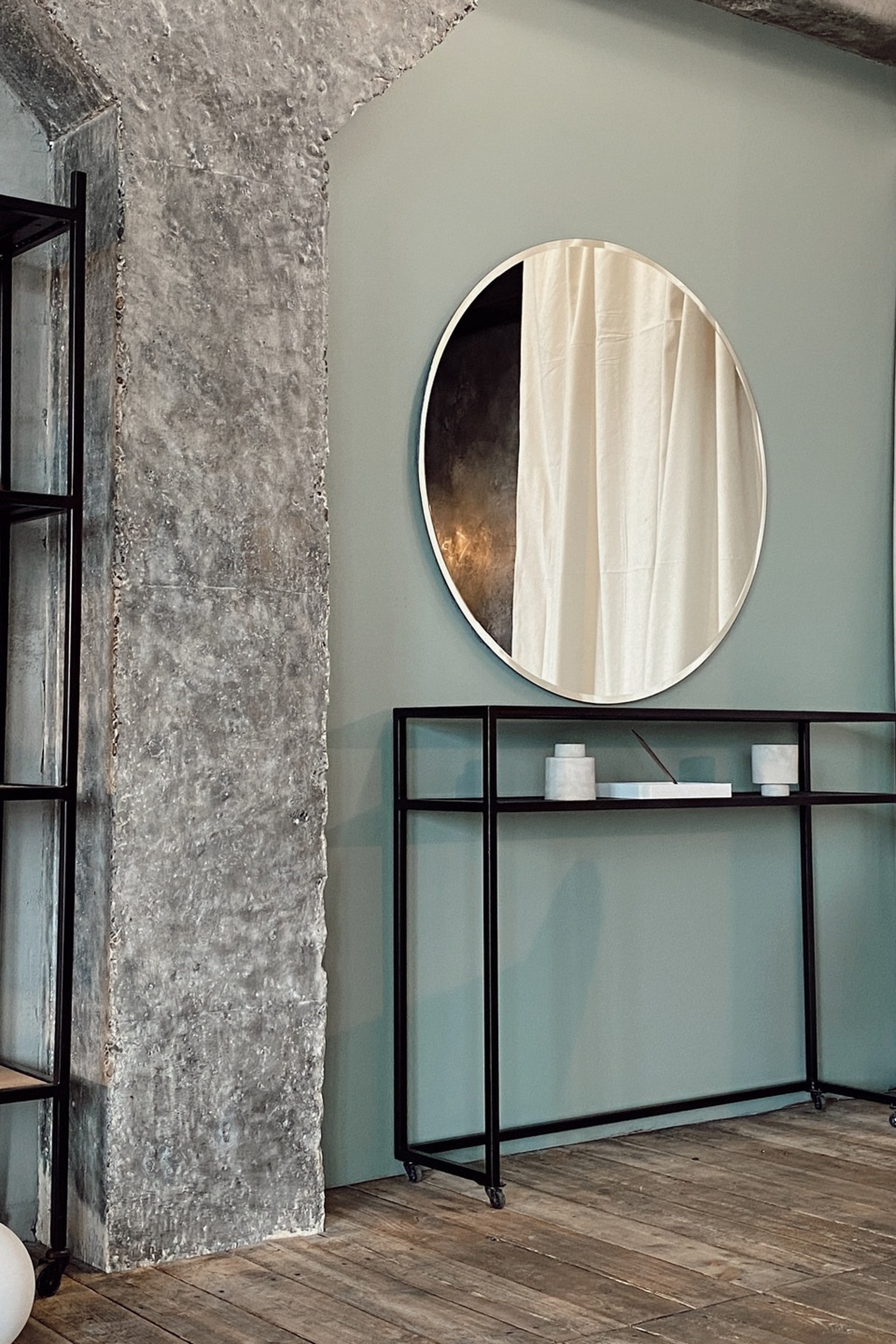 Студия 6 etage Sombre для предметной съемки Красноярск|Sale Easy