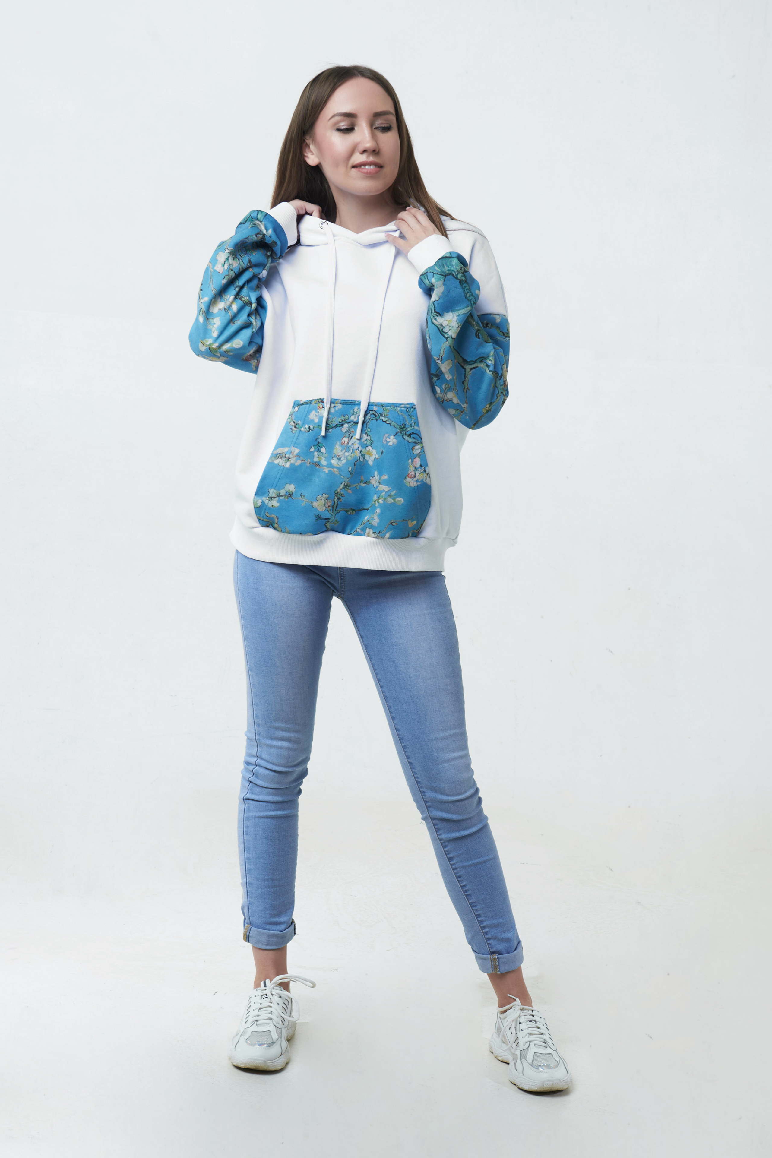 Модель для предметной съемки Виктория Е.С-Петербург | Sale Easy