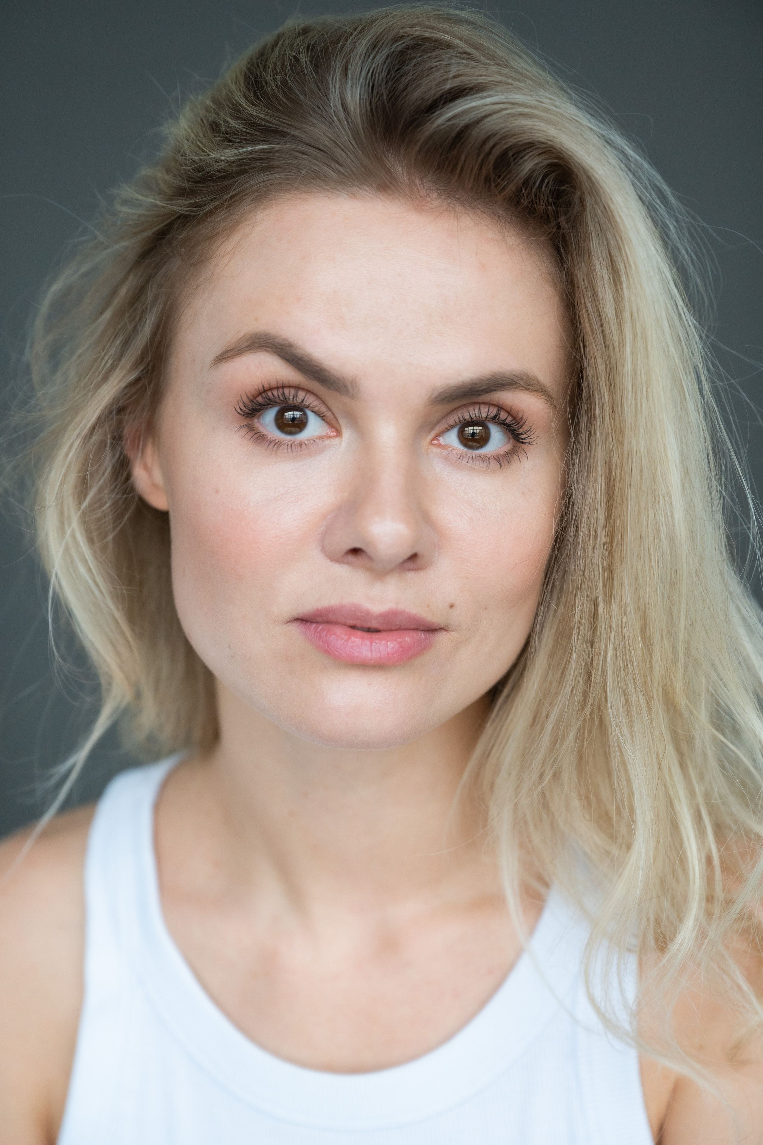 Модель для предметной съемки Ксения Ж Москва| Sale Easy