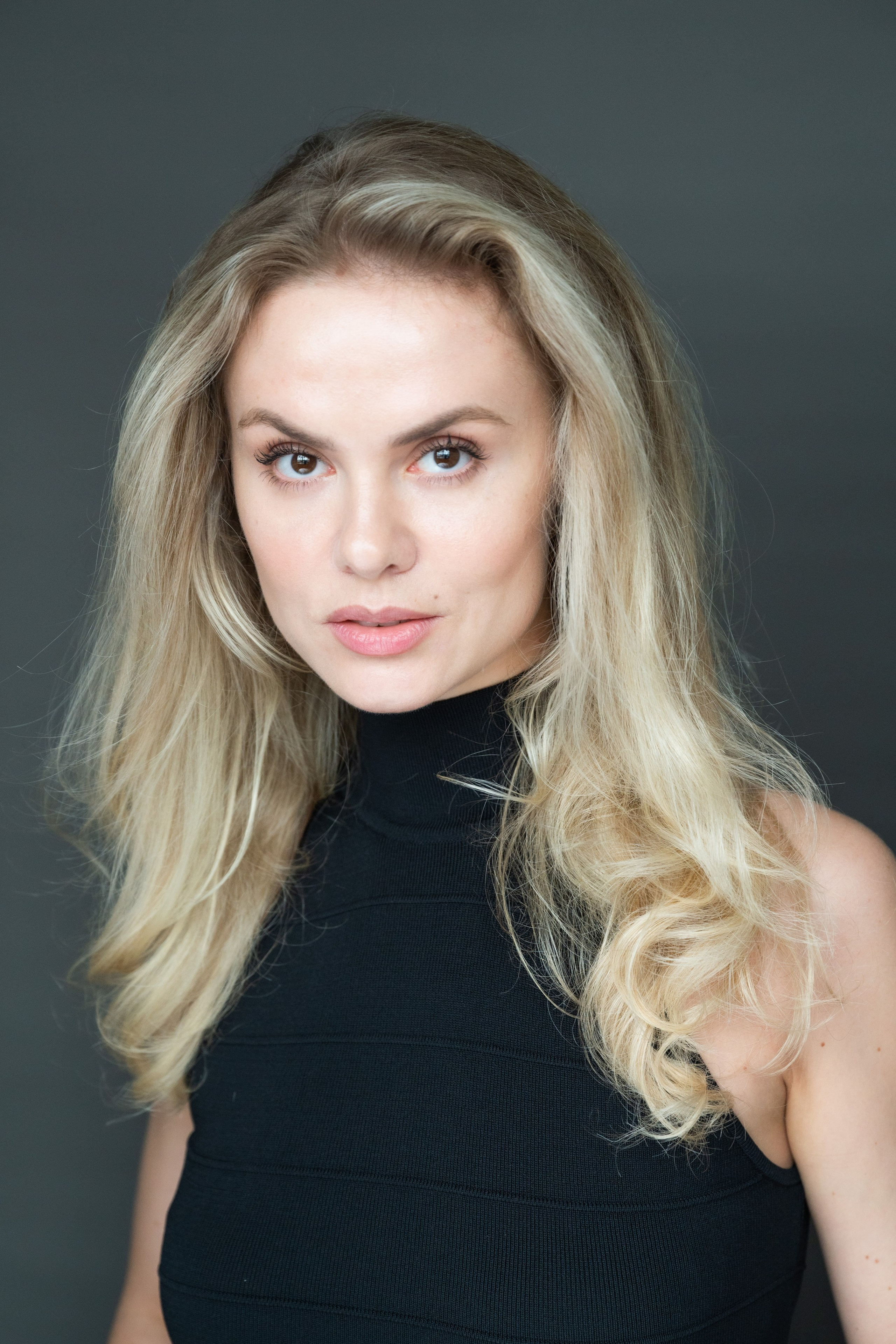 Модель для предметной съемки Ксения Ж Москва| Sale Easy