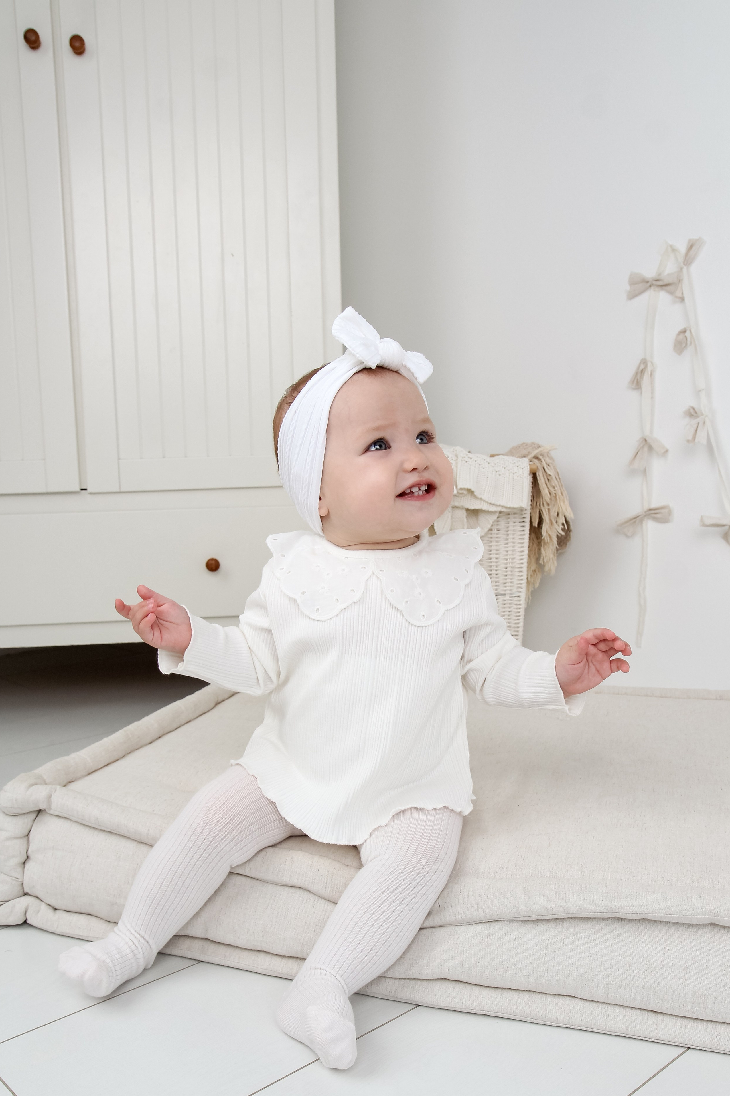 Модель девочка для предметной съемки Амелия Казань| Sale Easy