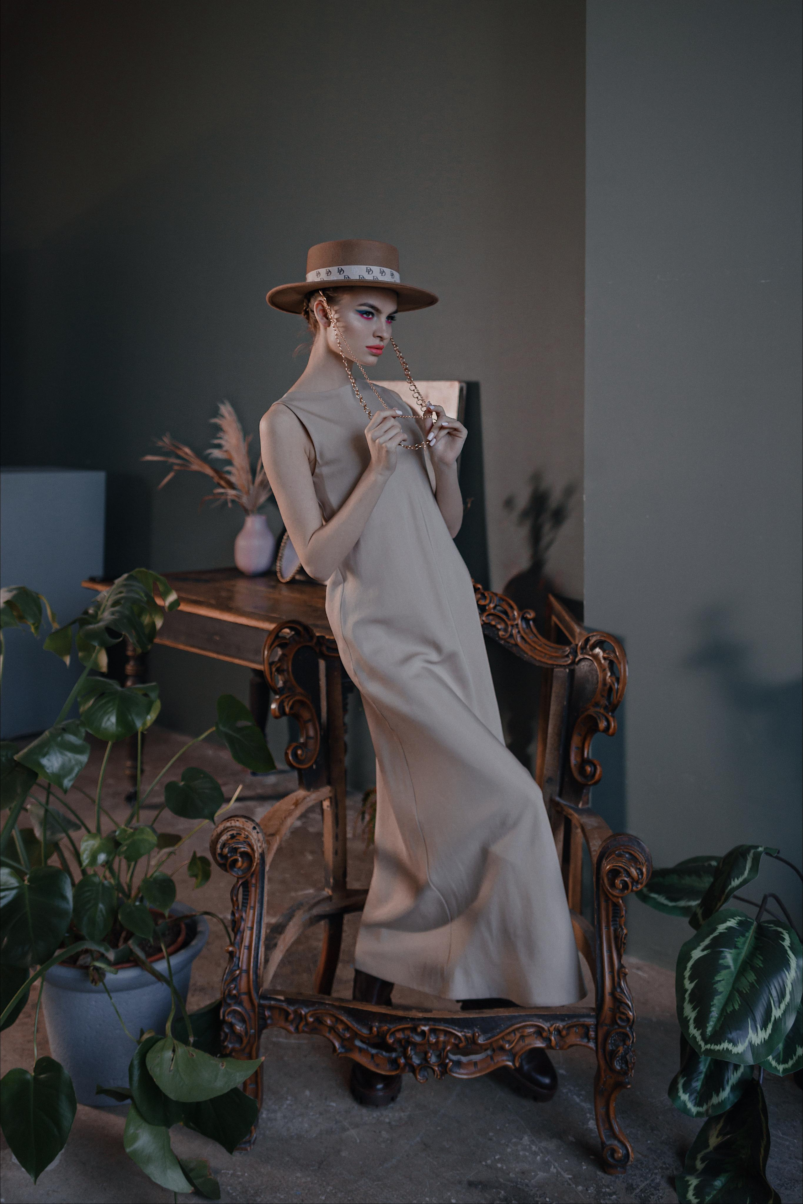 Модель для предметной съемки москвичка Алена В| Sale Easy