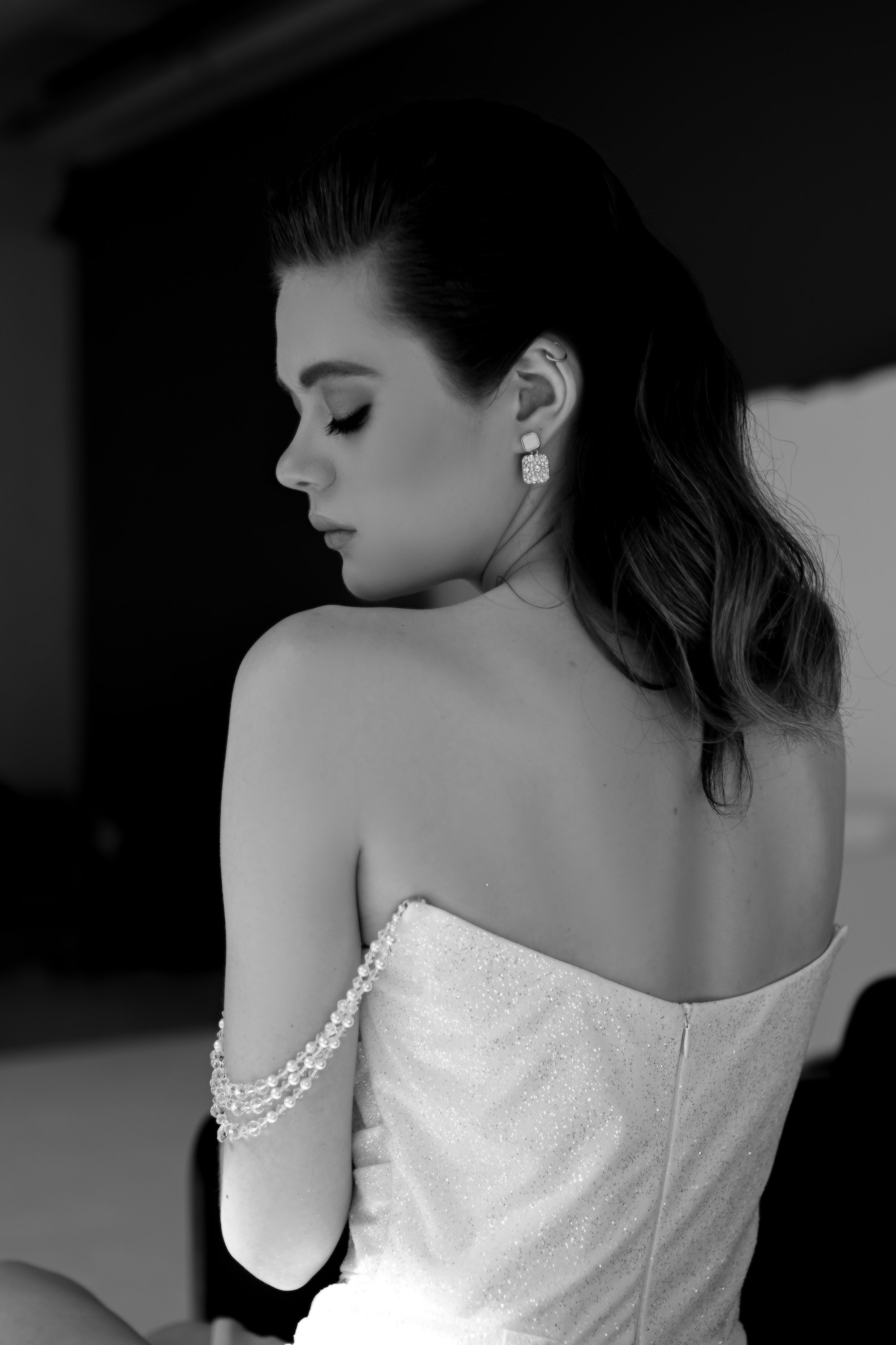 Модель для предметной съемки Владислава Н.Н.| Sale Easy