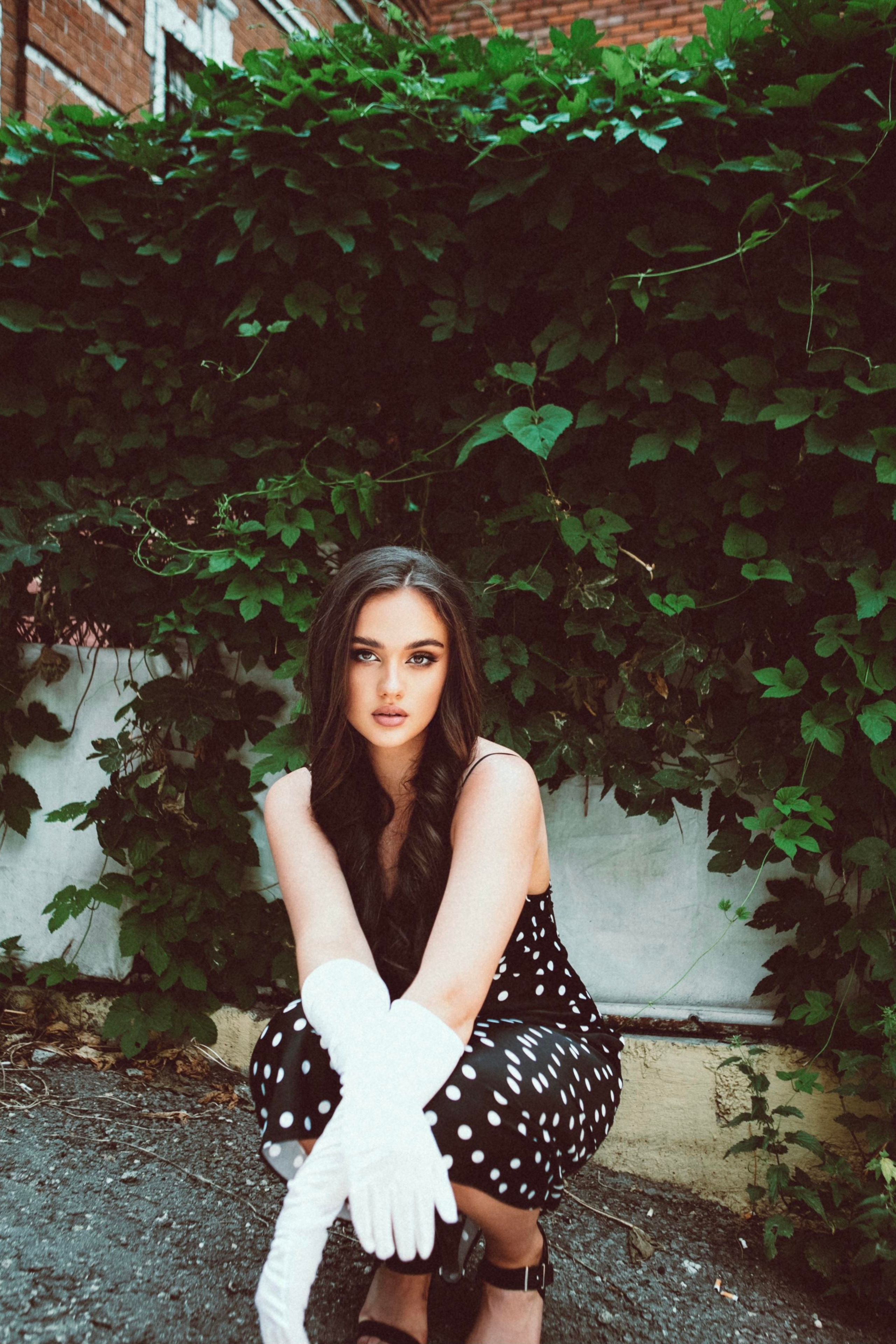 Модель plus size для предметной съемки Елизавета Е. Москва | Sale Easy