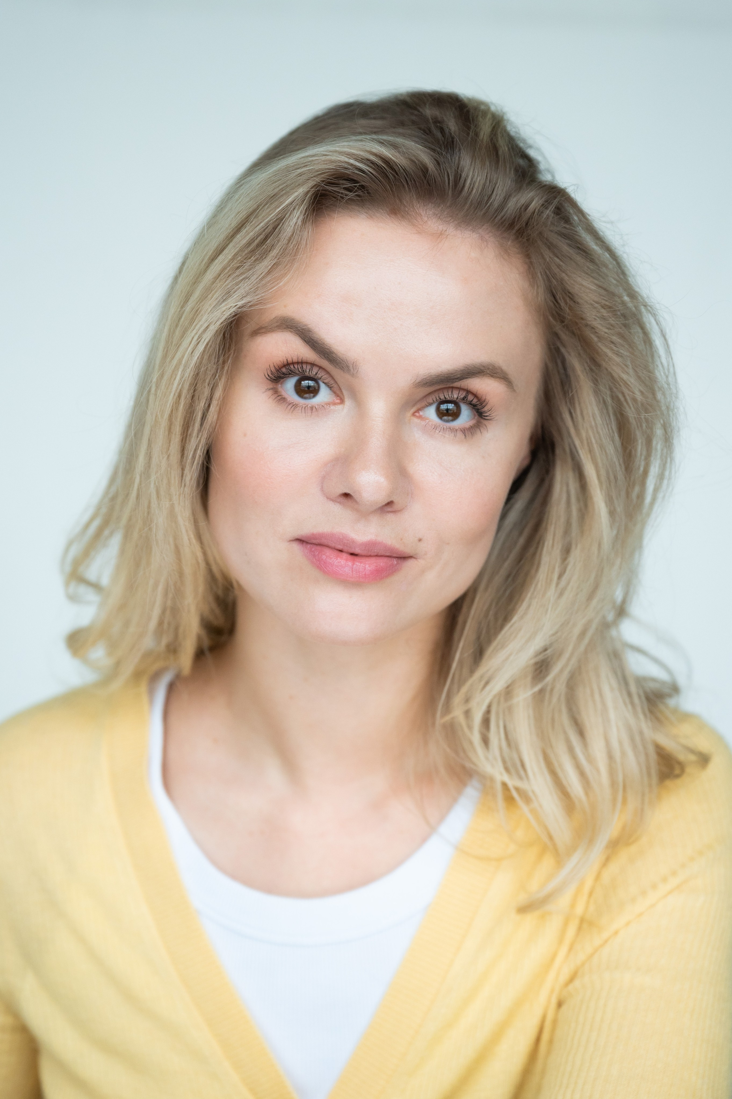 Модель для предметной съемки Ксения Ж Москва| Sale Easy