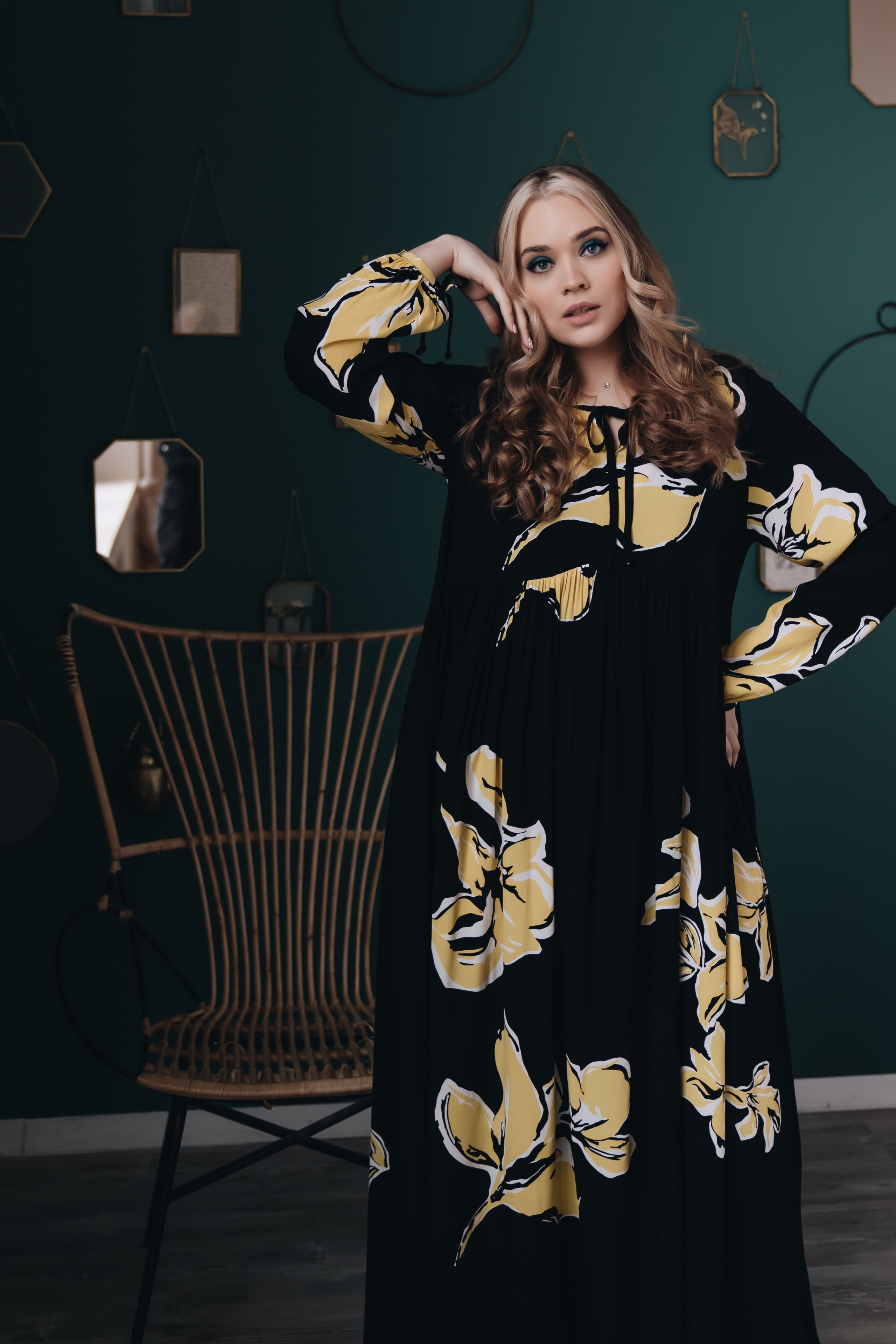 Модель plus size для предметной съемки Ольга Ж. Москва | Sale Easy