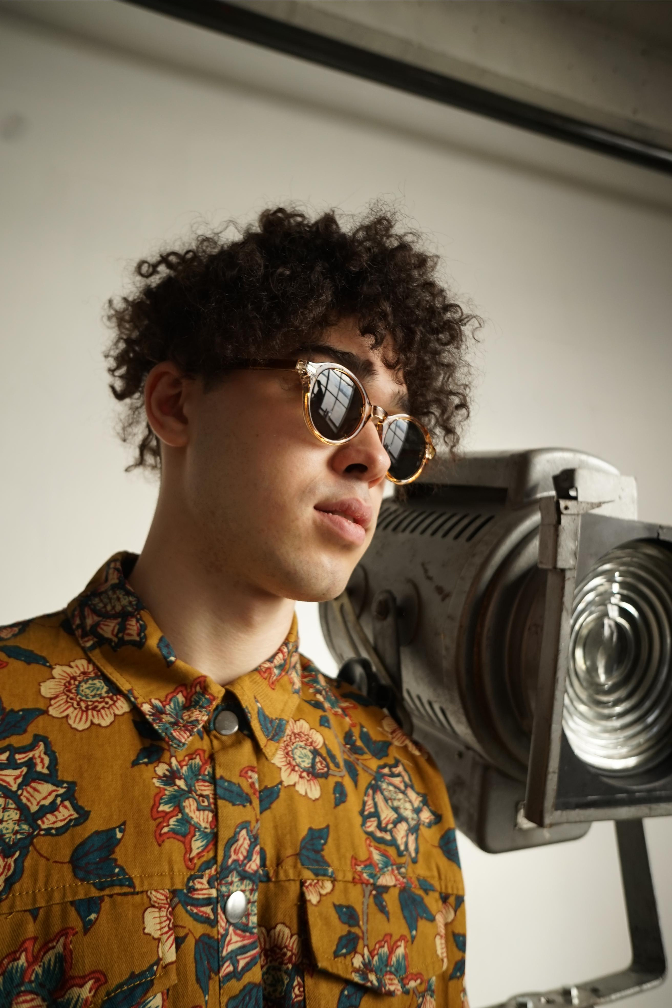 Модель для предметной съемки Ян А. С-Петербург | Sale Easy