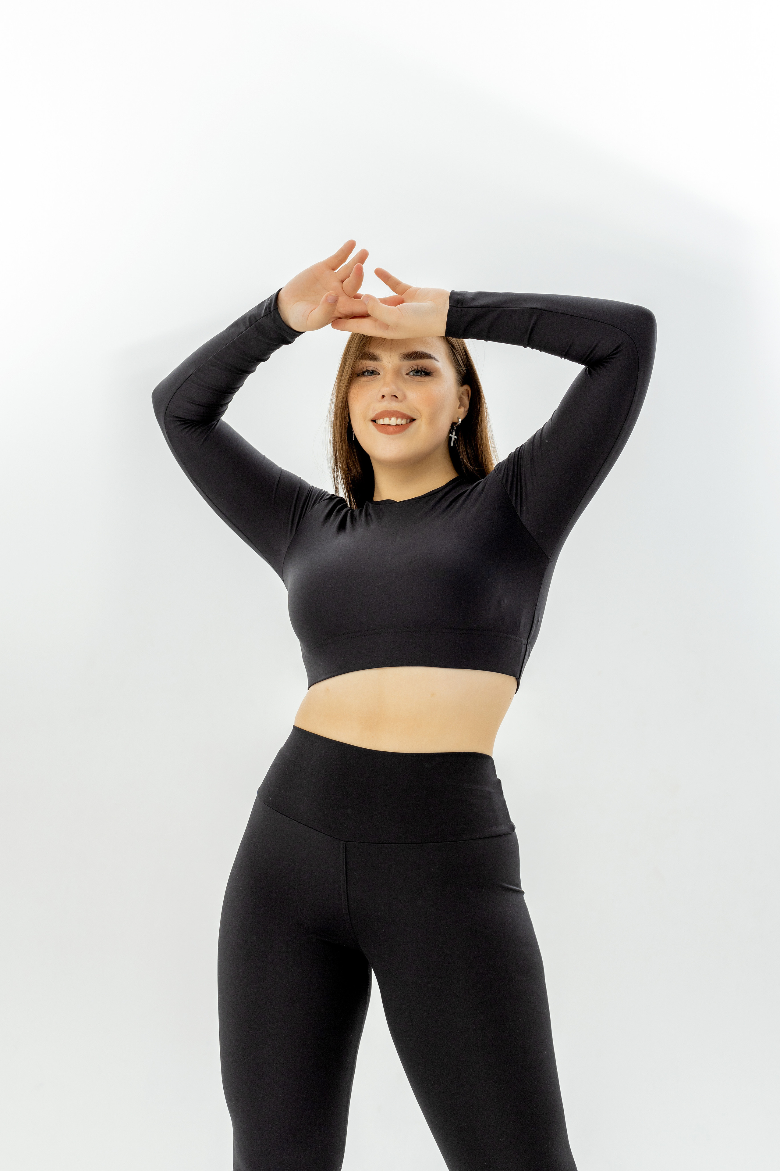 Модель plus size для предметной съемки Полина С-Петербург | Sale Easy