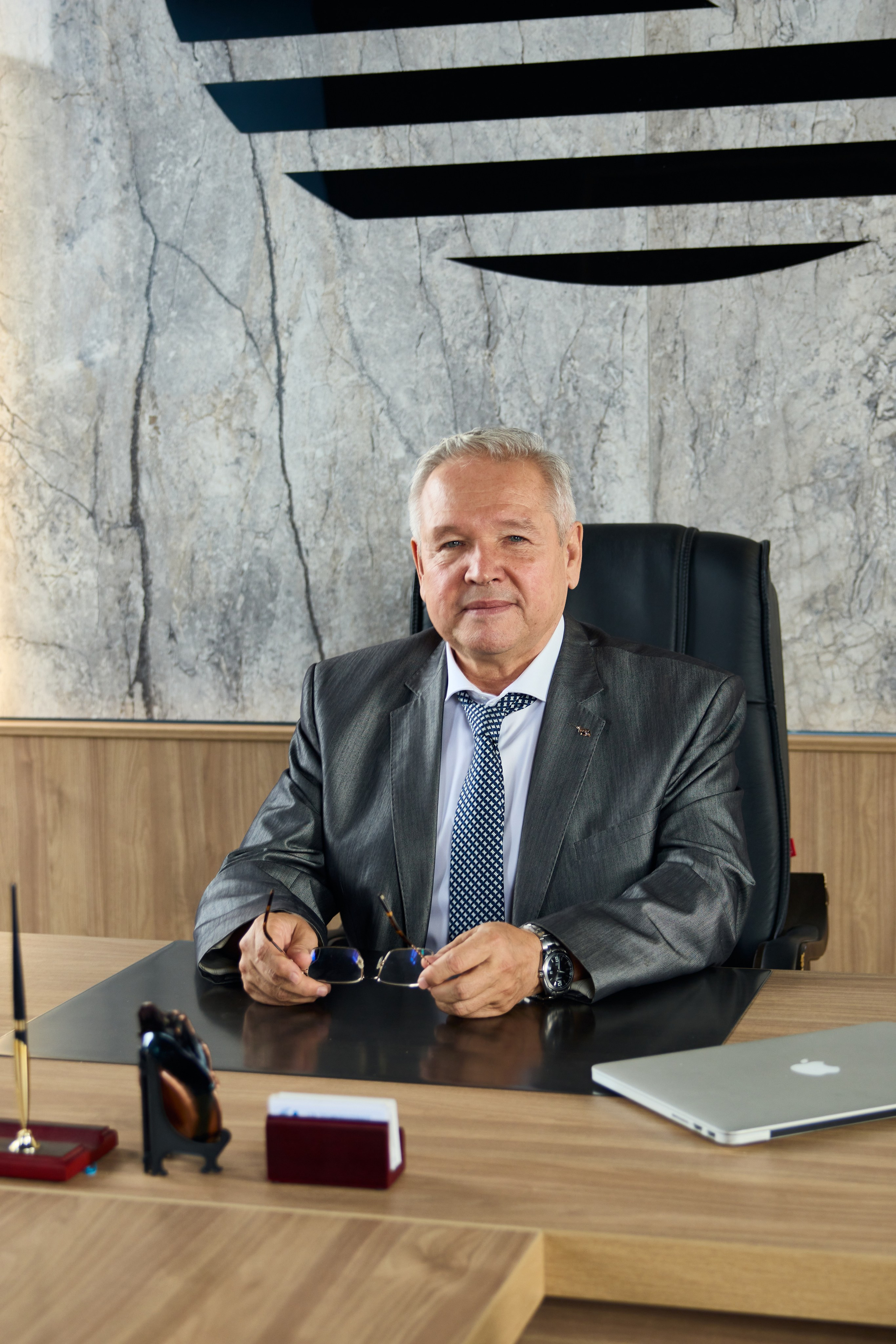 Портфолио для тендеров Фотосъемка сотрудников |Sale Easy